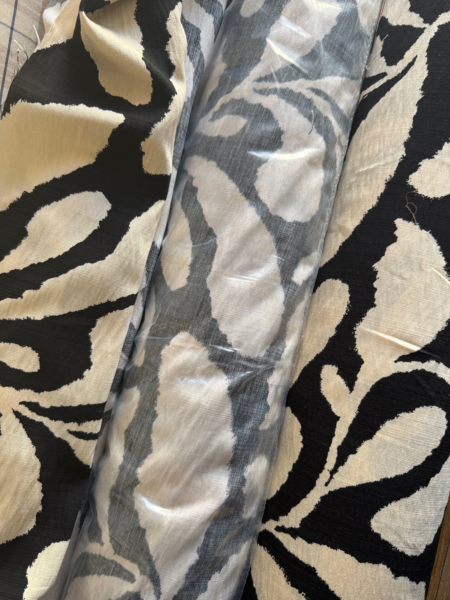 Viscose(4 meters)Full Suit Set,Black and Mustered,Black and Pink