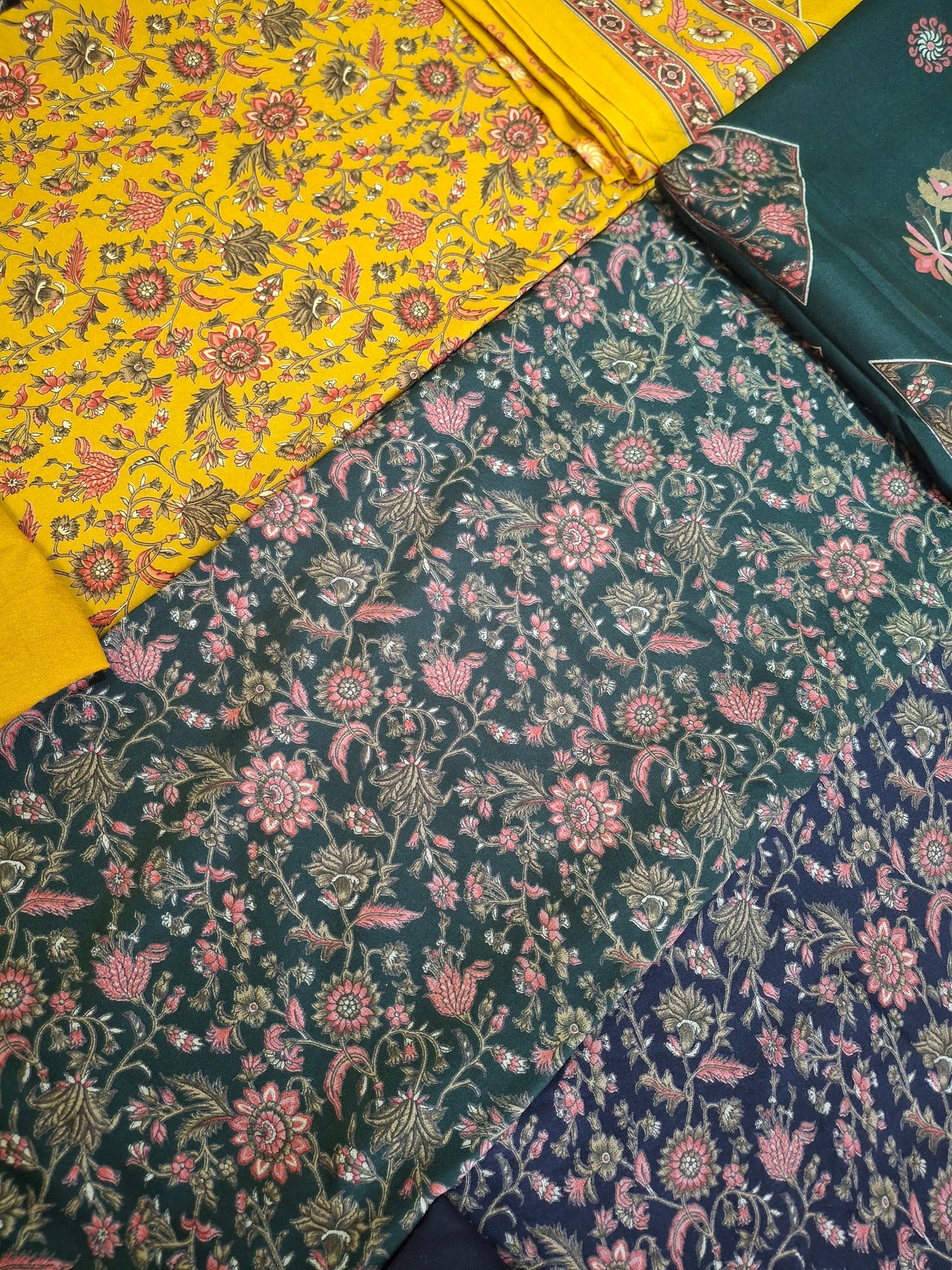 Alpiane Winter Warm Fabric Sunflower Bloom Print (3 piece suits)