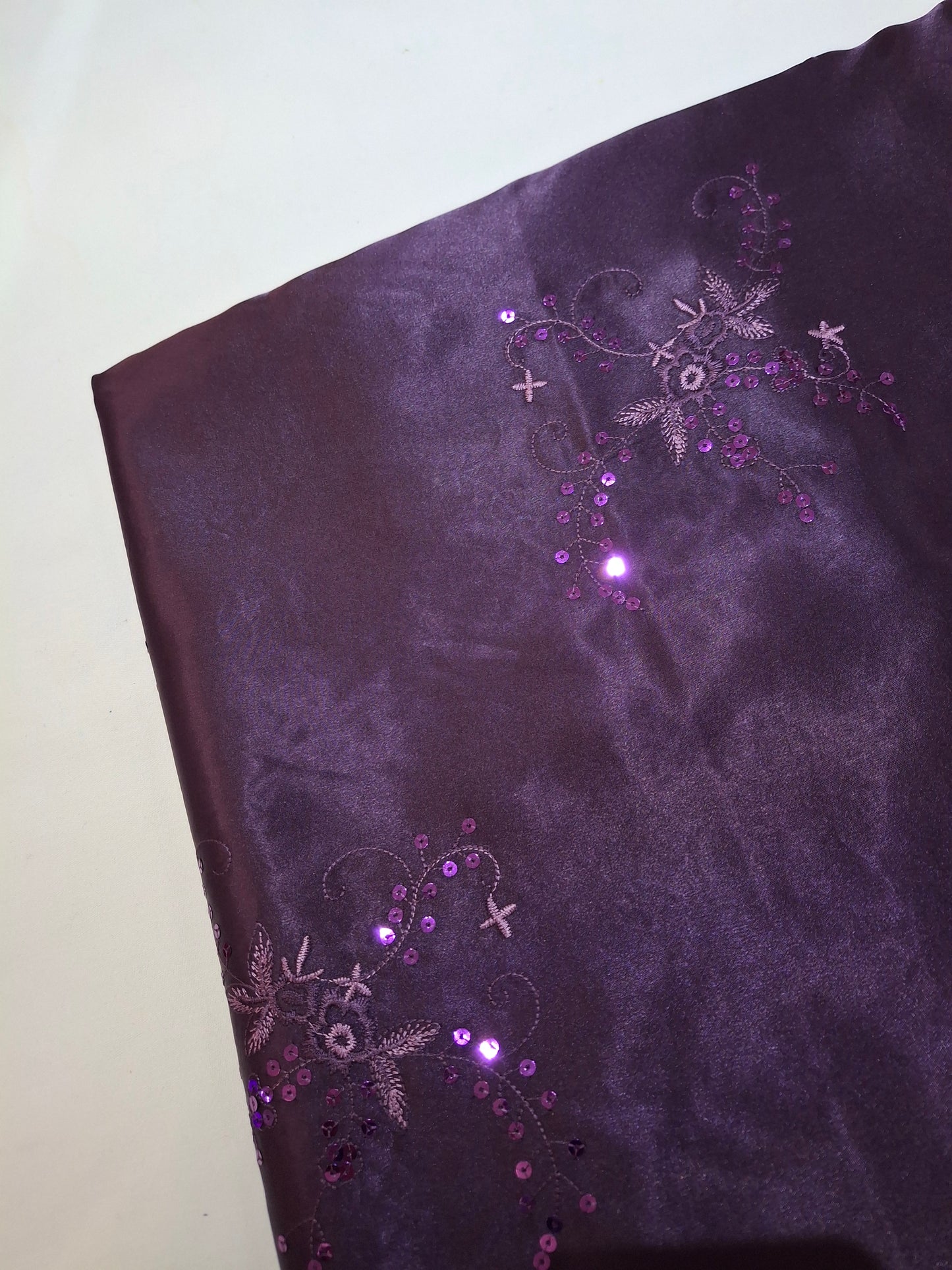 Sequins Embroidered Silk High Quality(4 meters)60"width