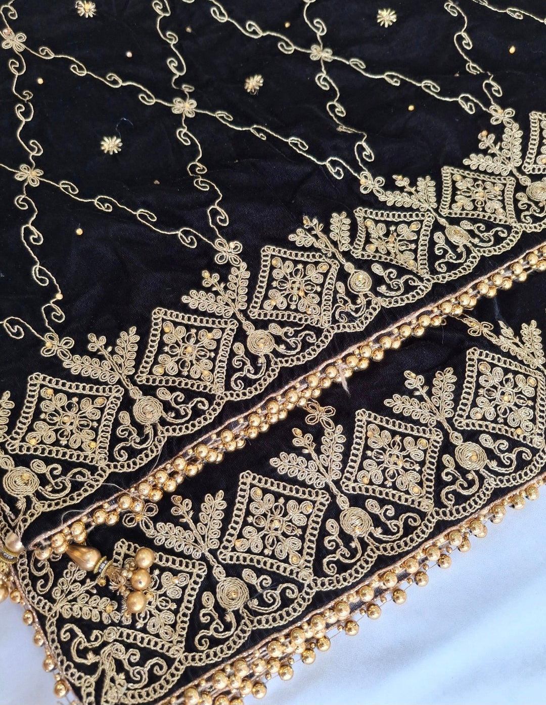 Velvet Embroidered shawls Top Quality