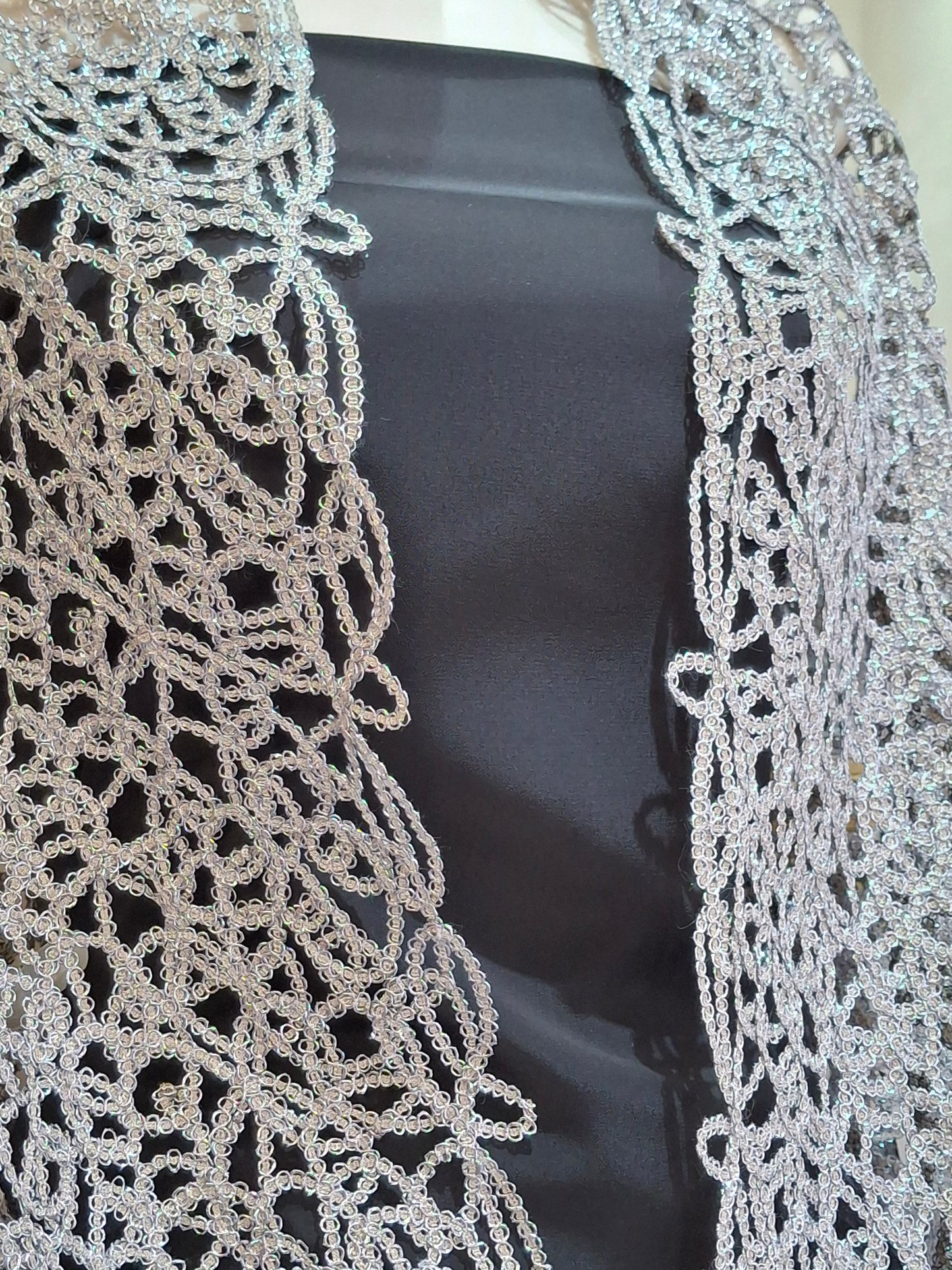 Poncho Scarves Top Quality Lightweight Wool Fabric(2 meters,60"Width)