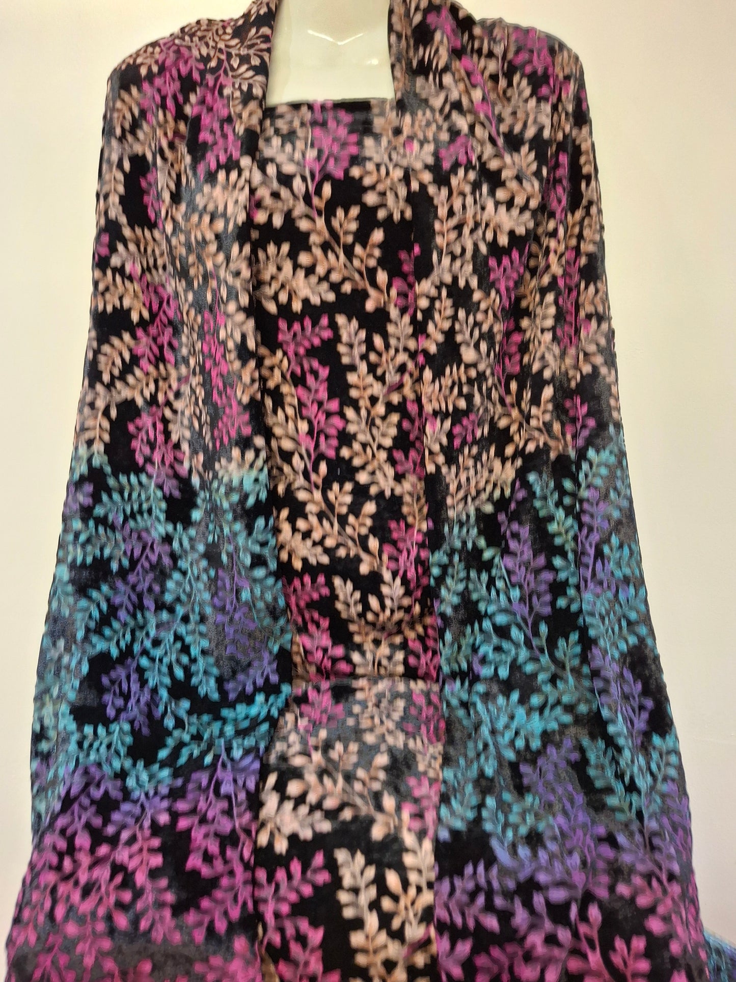 100%Silk Burnout Velvet,Palachi Unstitched Suit With Palachi Shawl Top Quality,4 Piece Suit Set