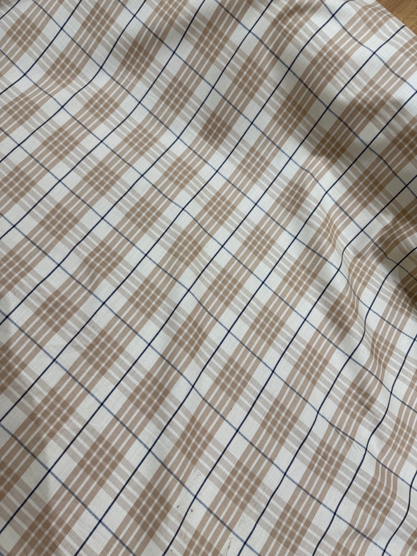 Burberry Print And Daisy Charm Viscose Full Suit 4 meters