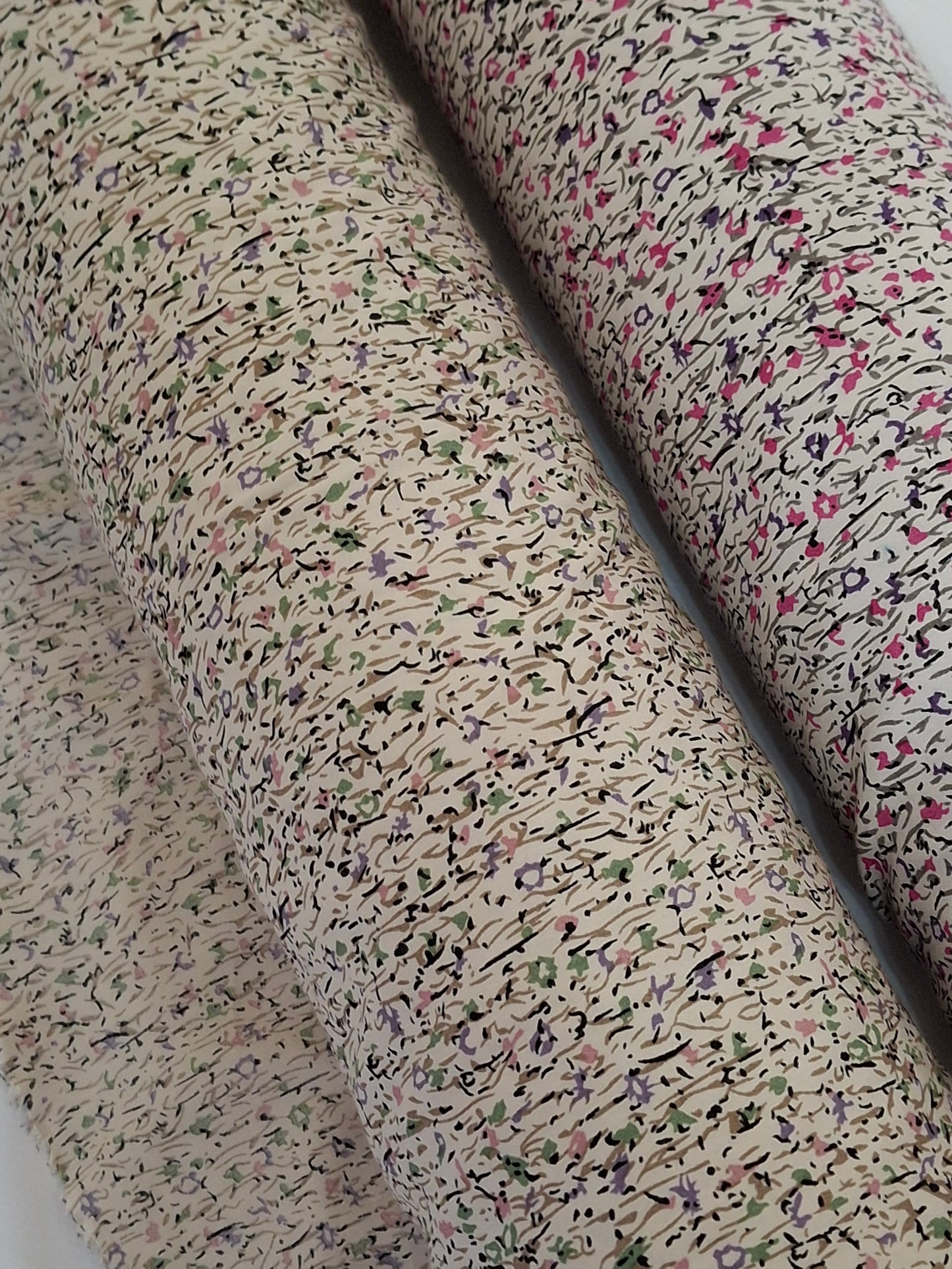 Abstract Floral Viscose Top Quality(suit set ,4 meters)