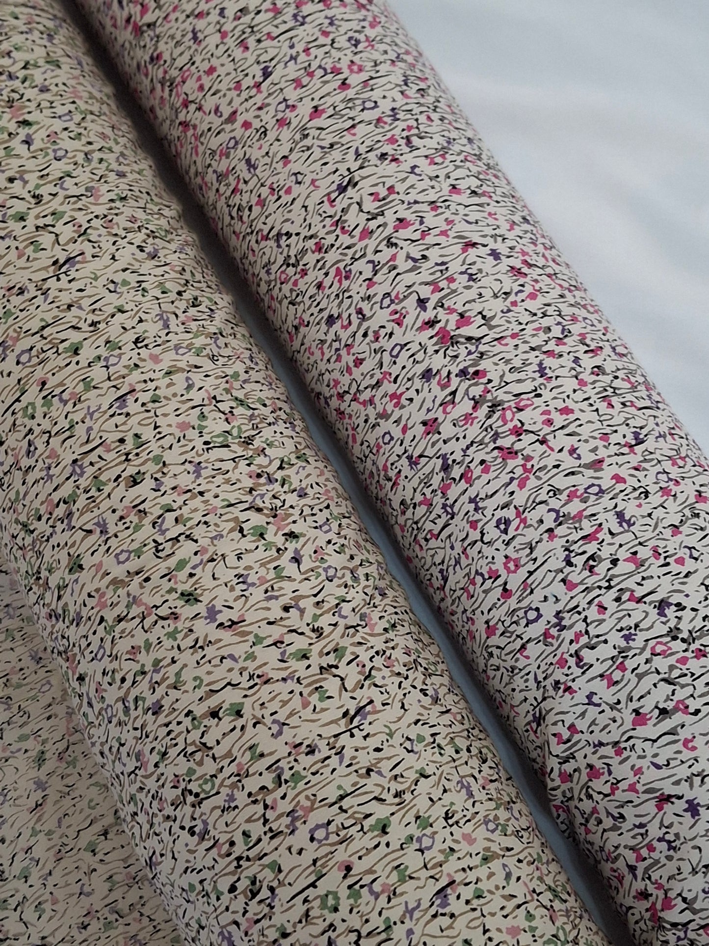 Abstract Floral Viscose Top Quality(suit set ,4 meters)