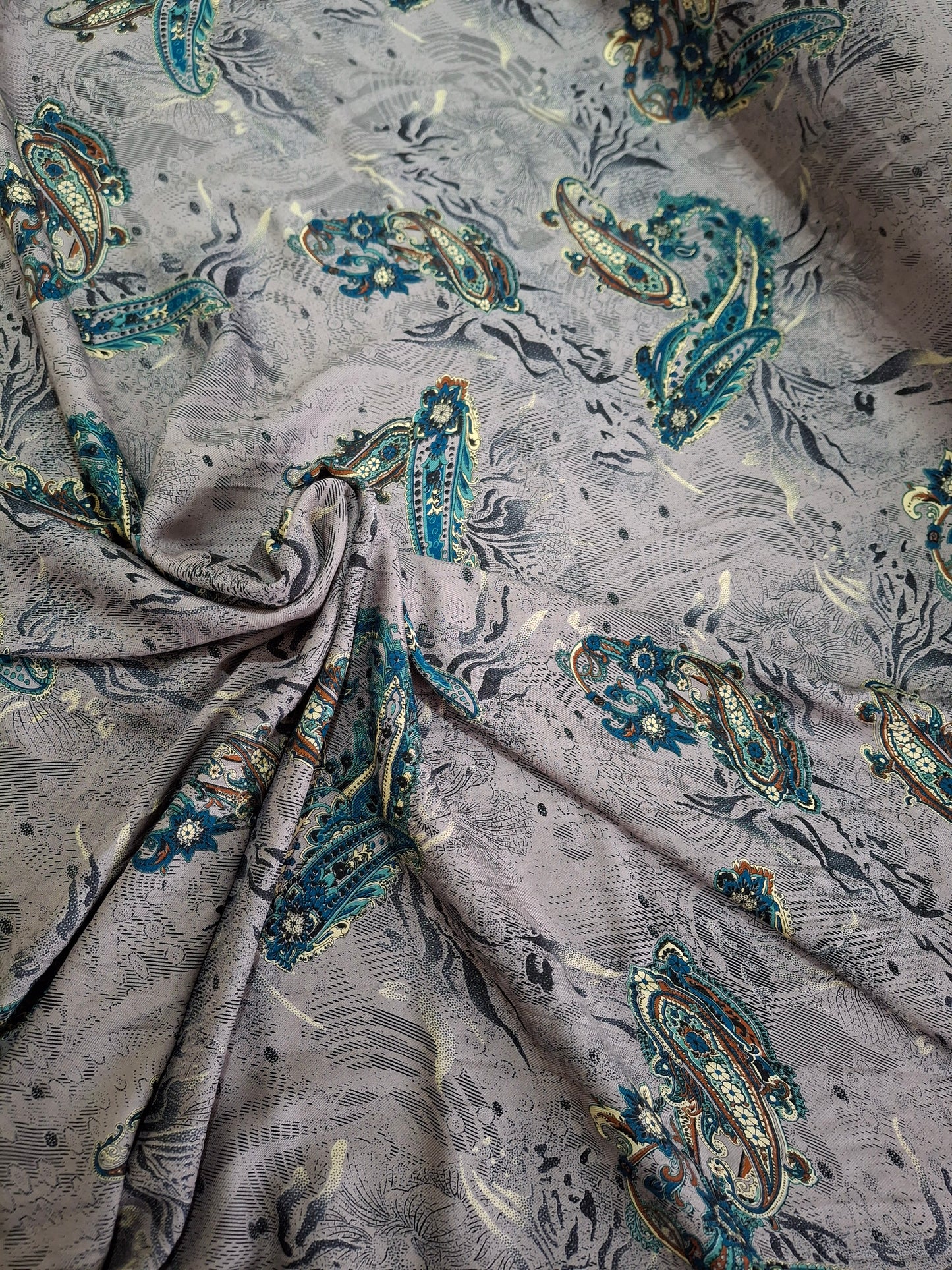 Winter Fabrics Marina Full Suit Set,4 meters