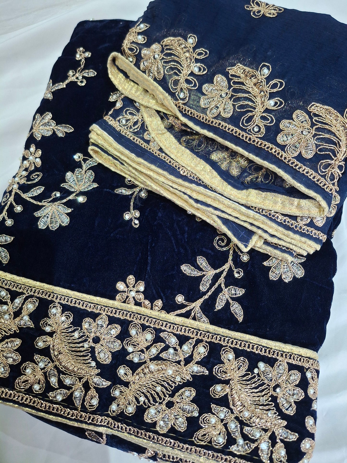 Velvet Embroidered Best Quality Micro 9000 Unstitched 3 piece suit set