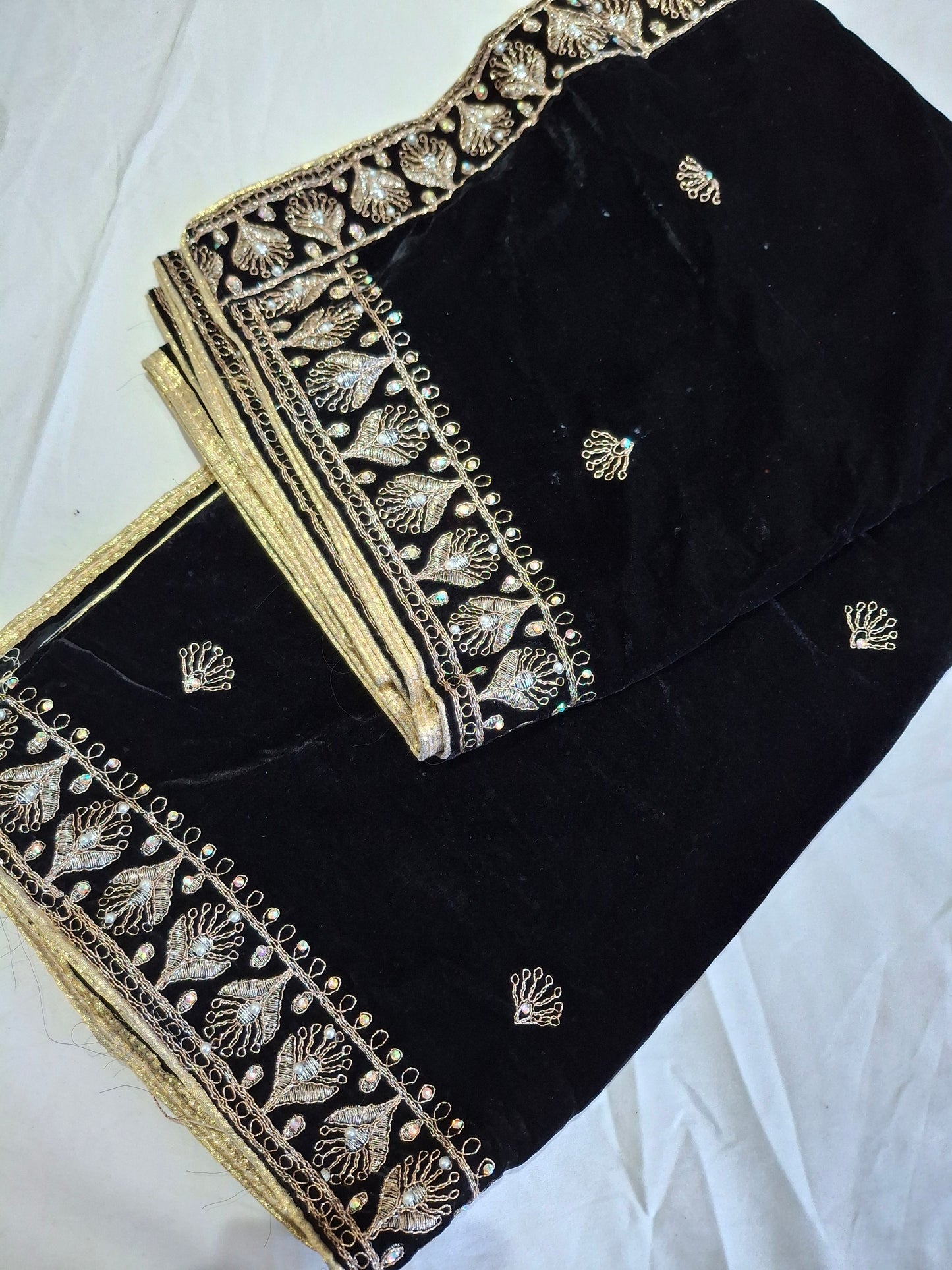 Velvet Embroidered Shawl Top Quality