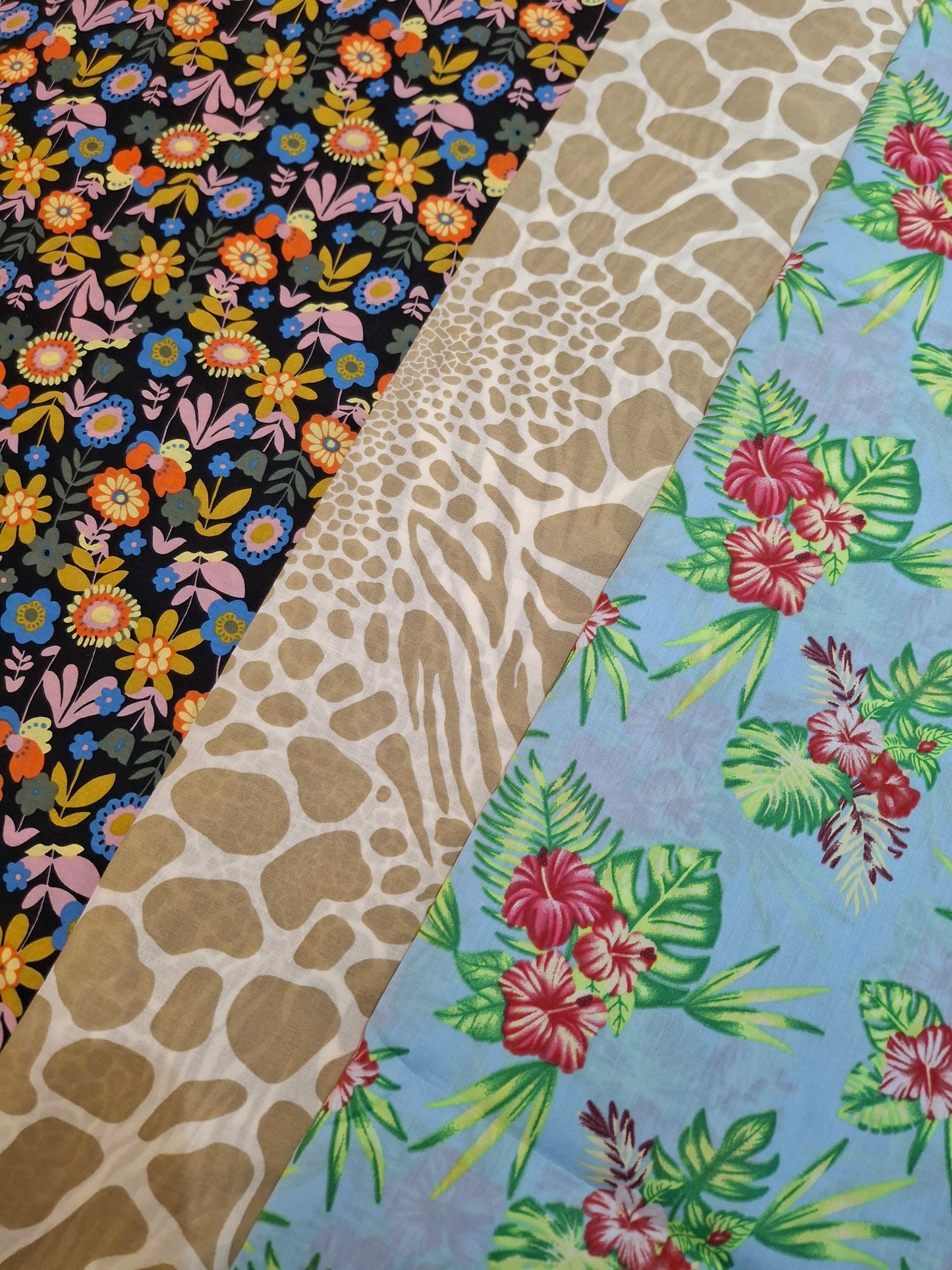 Lawn Cotton Dress (4 meters suit set)60"width