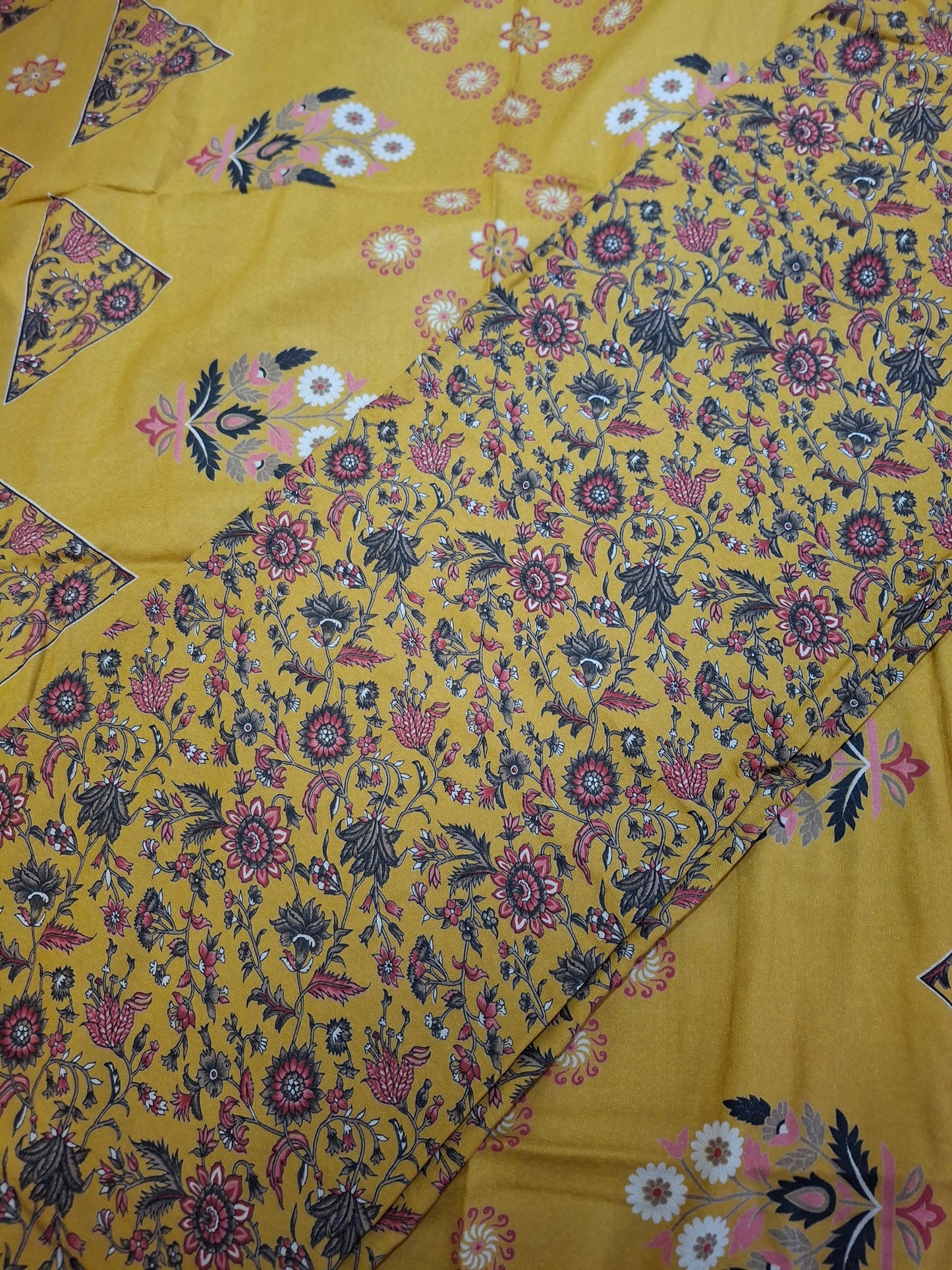 Alpiane Winter Warm Fabric Sunflower Bloom Print (3 piece suits)