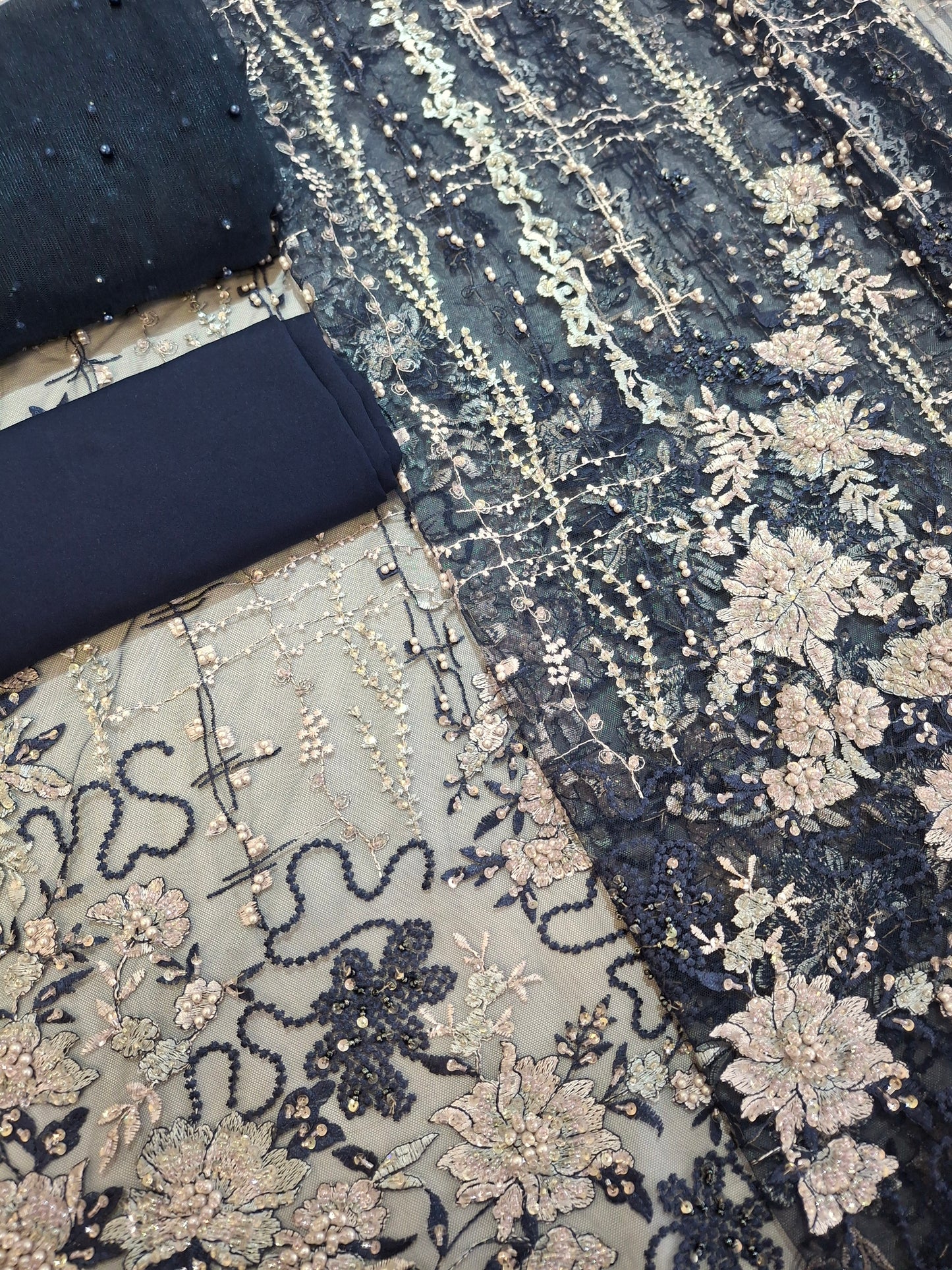 Cut Dana Heavy Embroidered Net,4 piece suit set