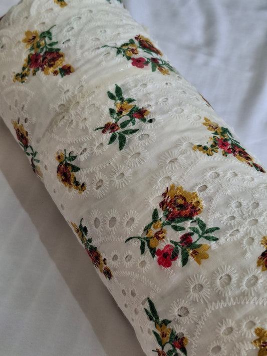 Embroidered Eyelet Cotton Top Quality(sold by the meters)