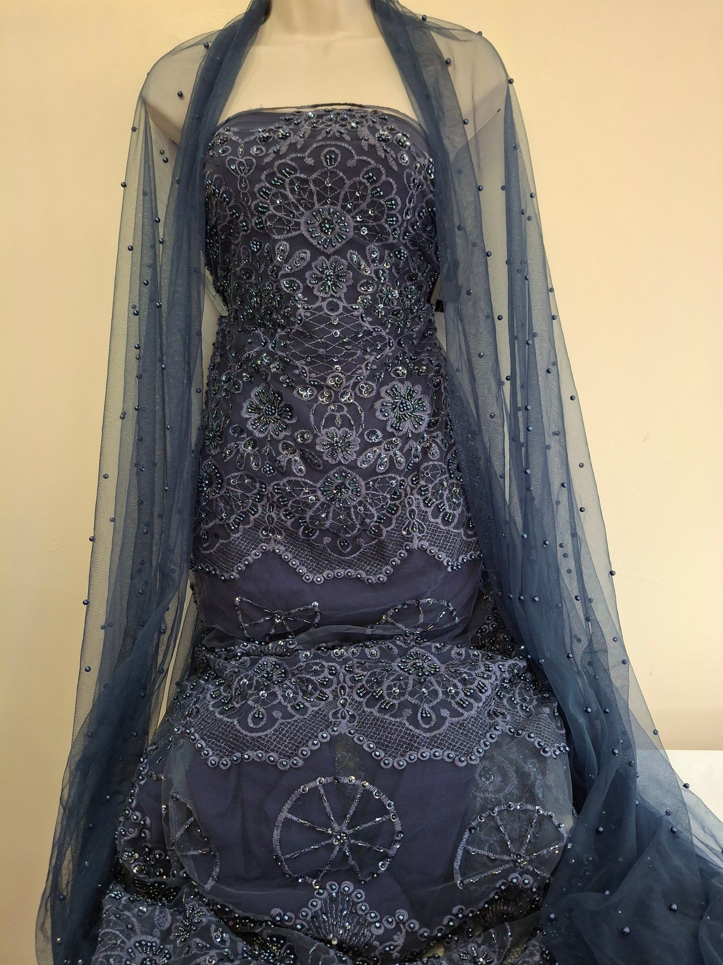 Luxurious Embroidered Net Fabric(4 piece suit set)