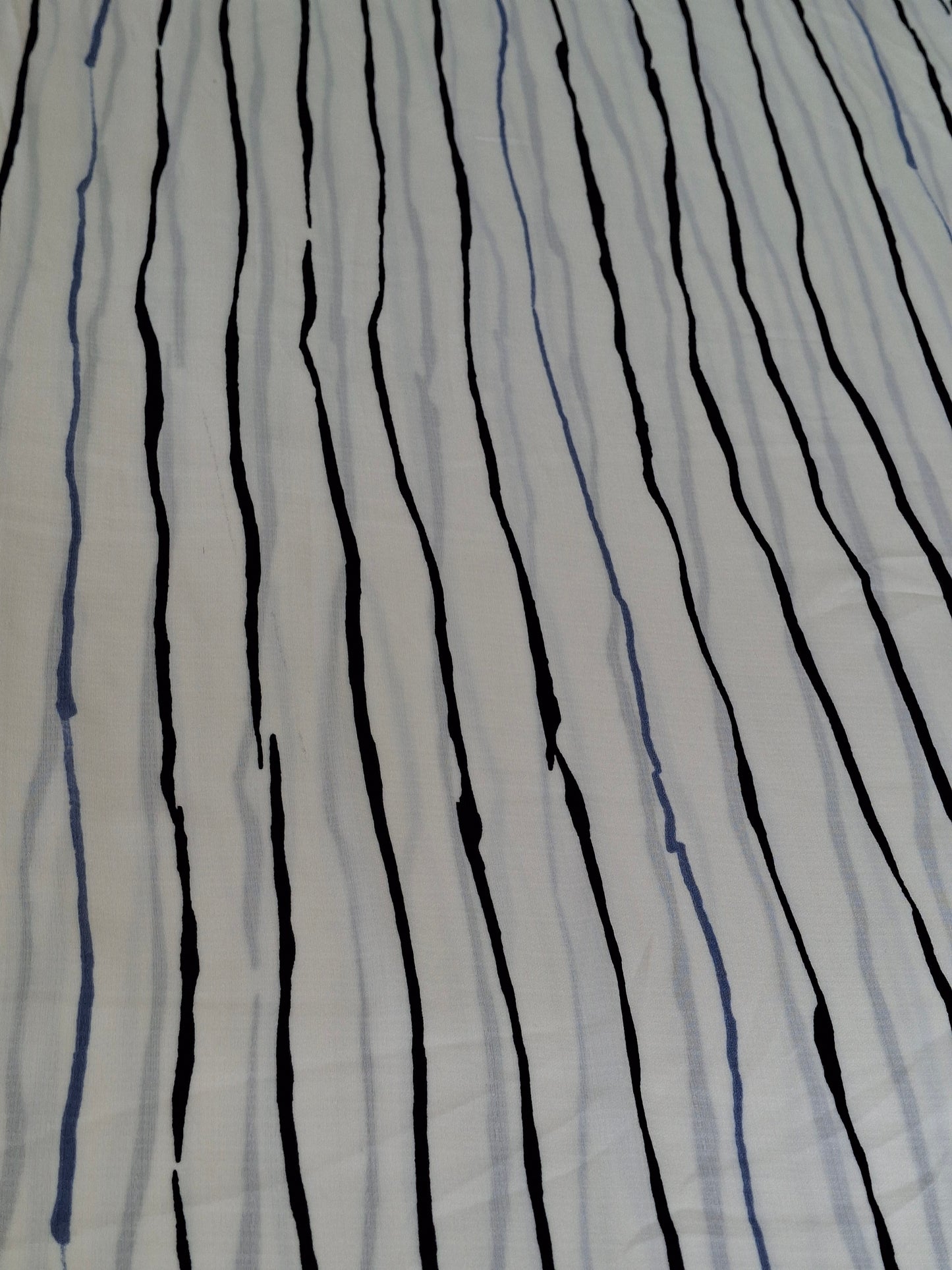 Georgette Whispering Stripes(4-meters)