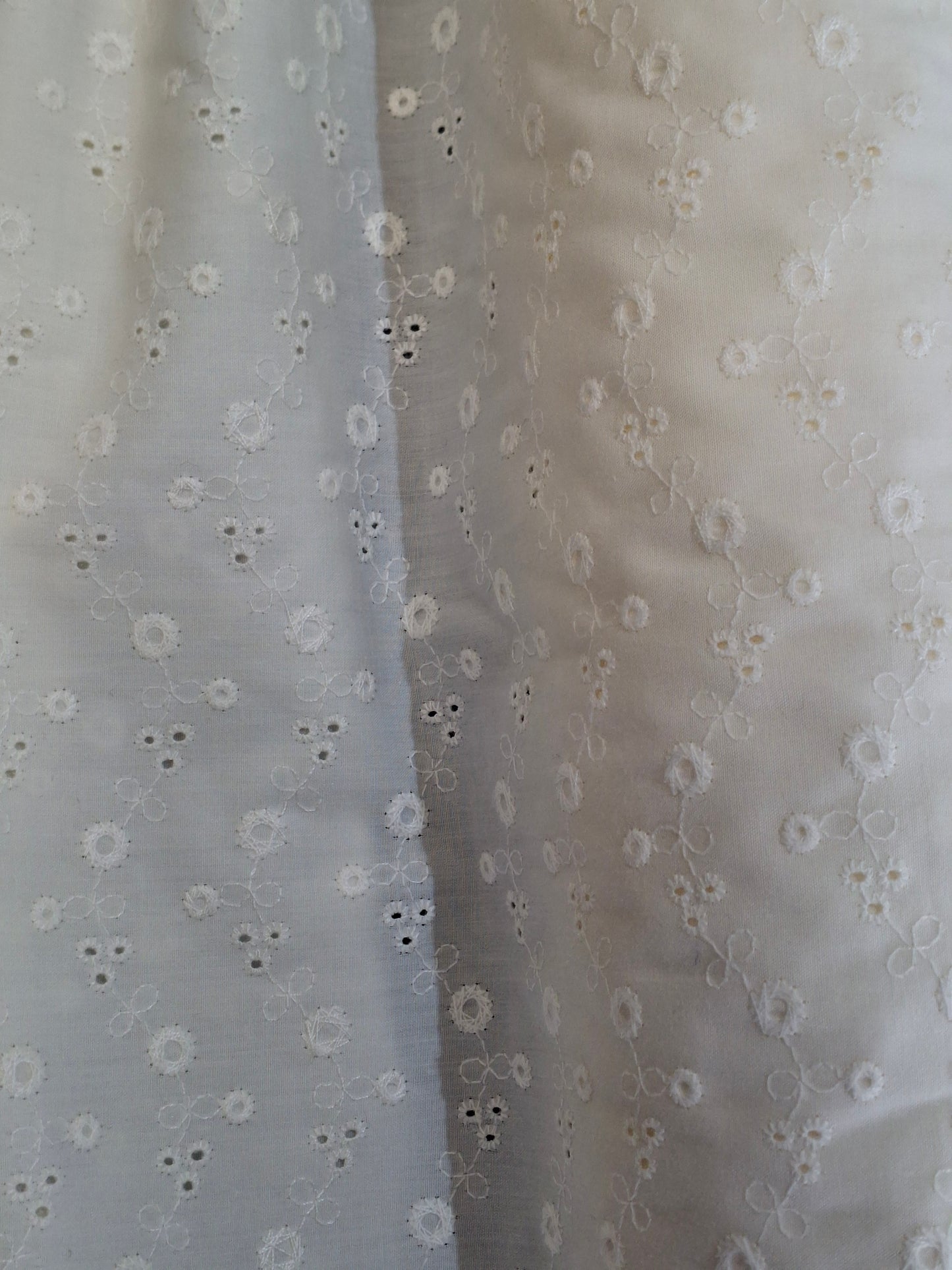 Chikankari-style Cotton Top Quality(4 meters, 60"width)