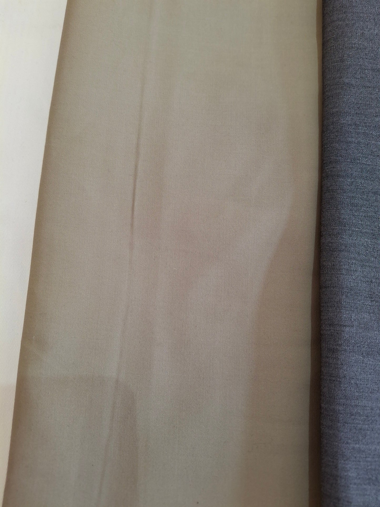 Men's Unstitched Winter Fabrics Top Quality(4.30 meters,60"width)