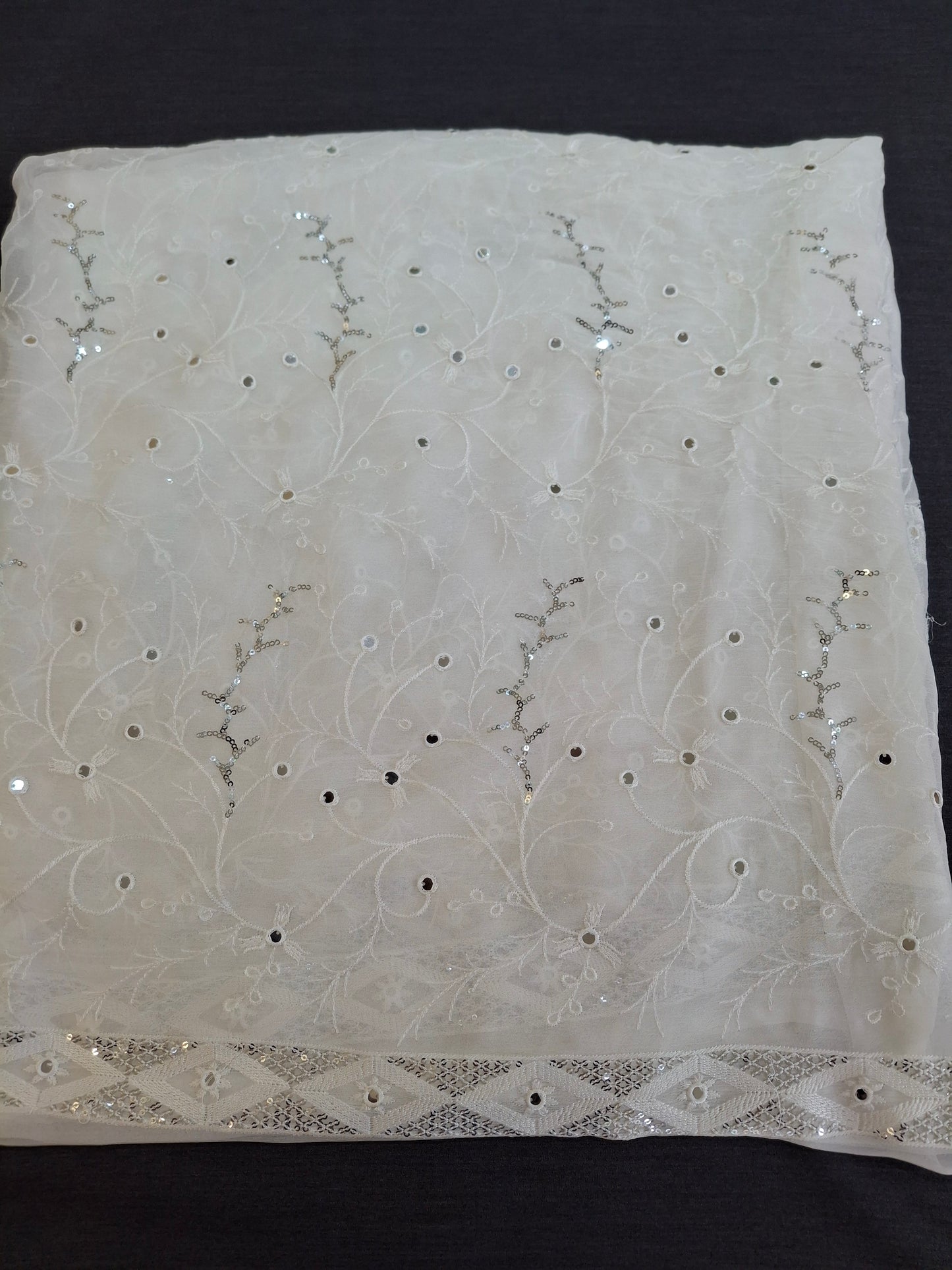 Chiffon Sequins Embroidered Dupatta(2.30 meters length,45"width)