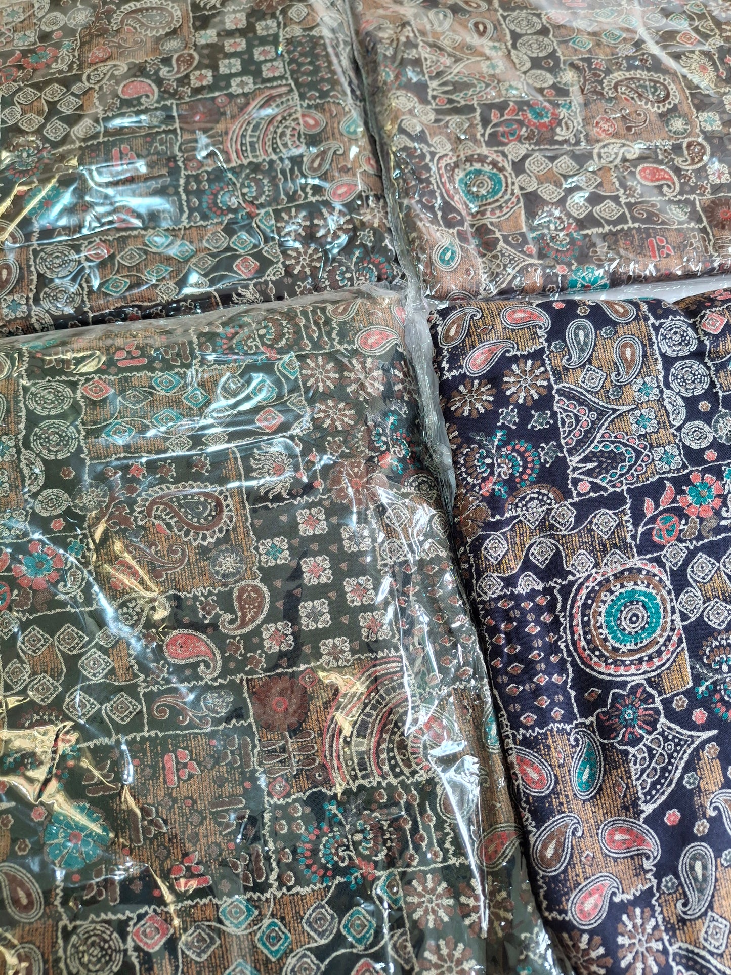 Alpiane Paisley Print (3 pieces suits)Top Quality