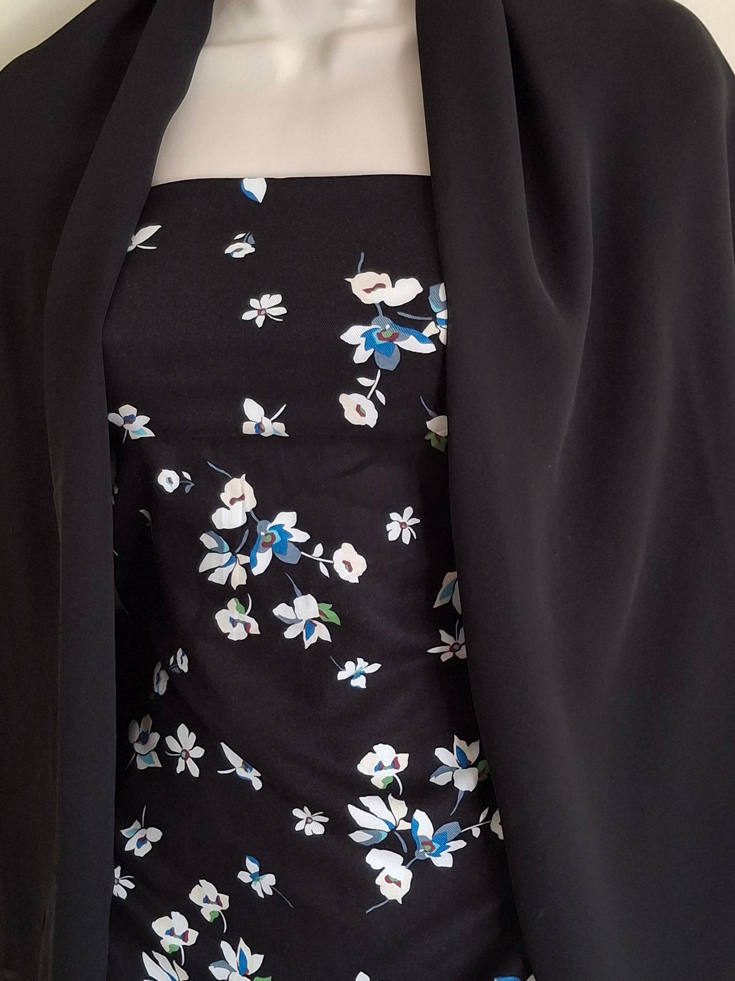 Winter Fabrics Black Printed(3-piece suit set )