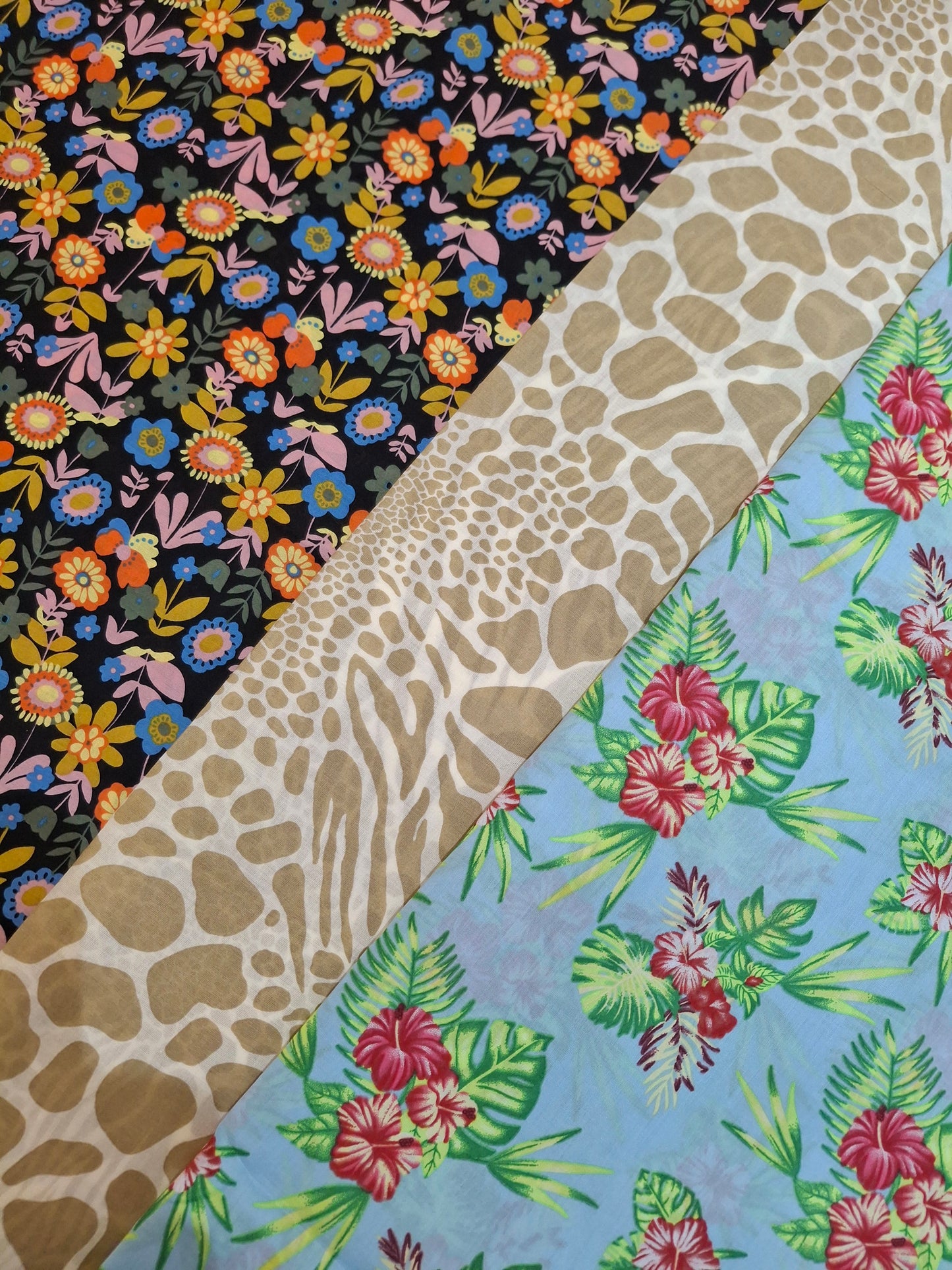 Lawn Cotton Dress (4 meters suit set)60"width