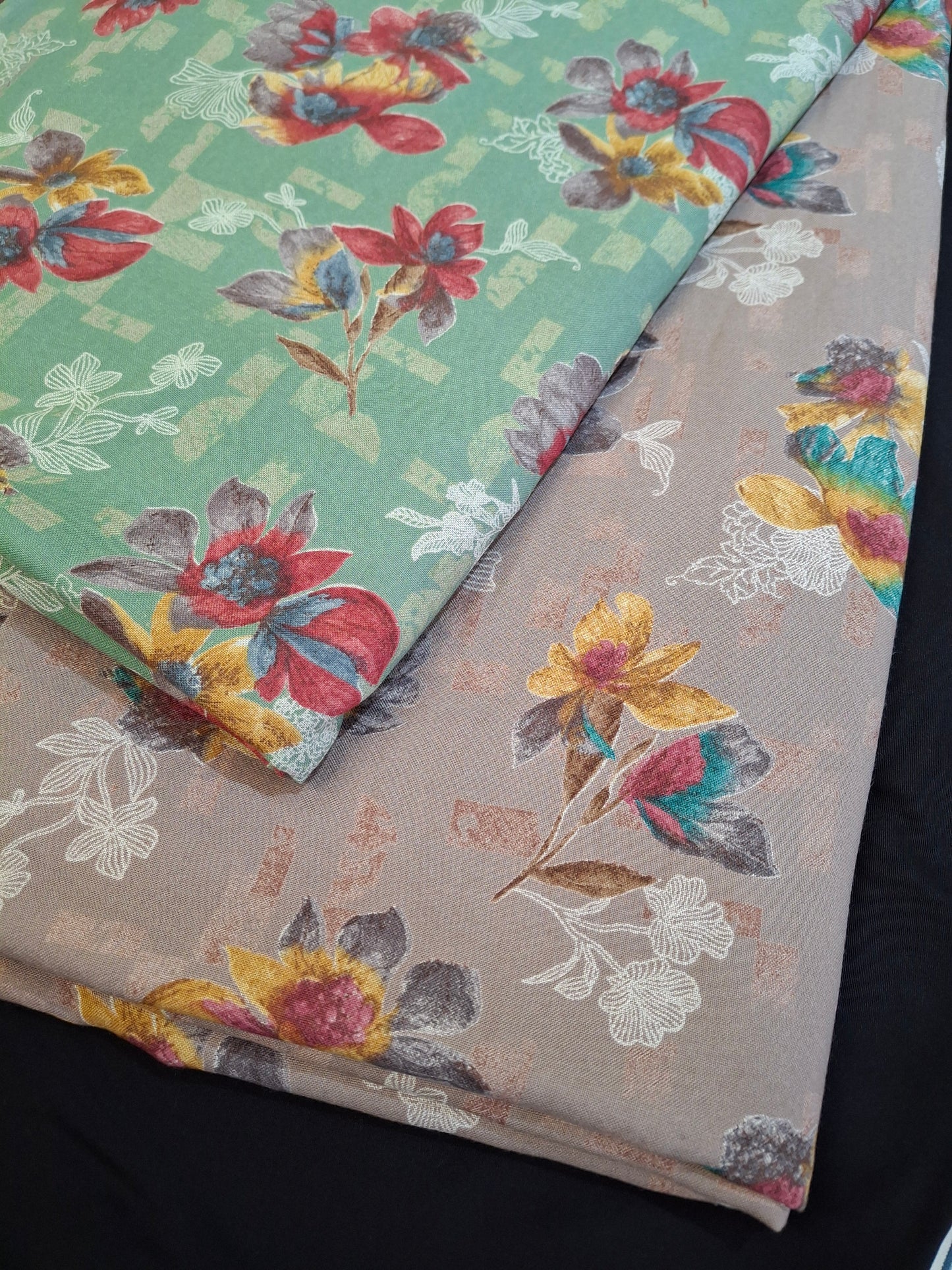 Alpiane Winter Fabric Alpiane 60 Inches Width (4 Meters Suit Set)