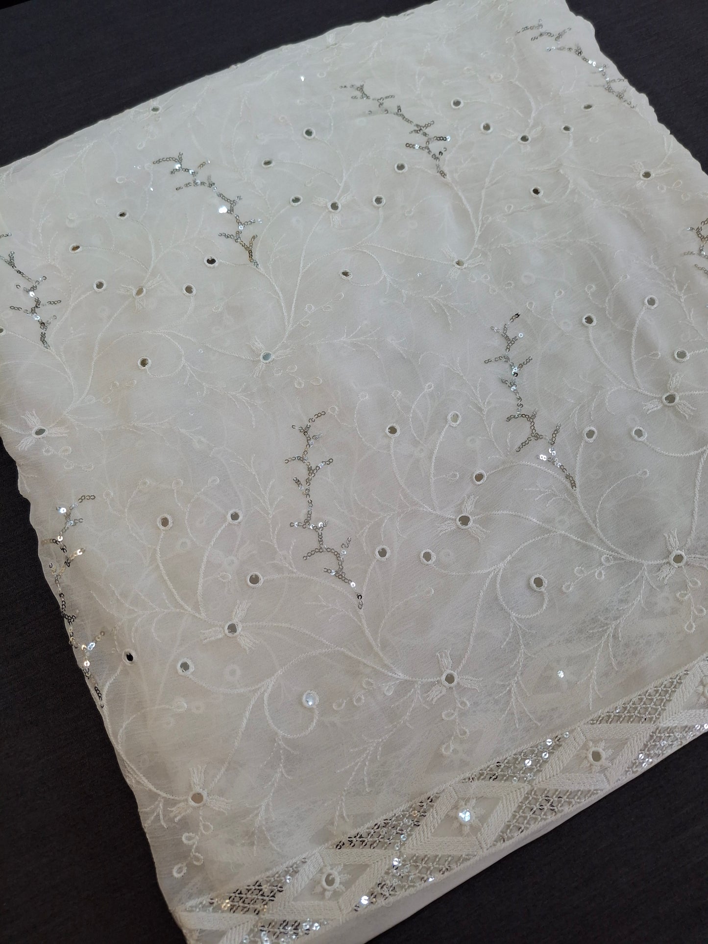 Chiffon Sequins Embroidered Dupatta(2.30 meters length,45"width)