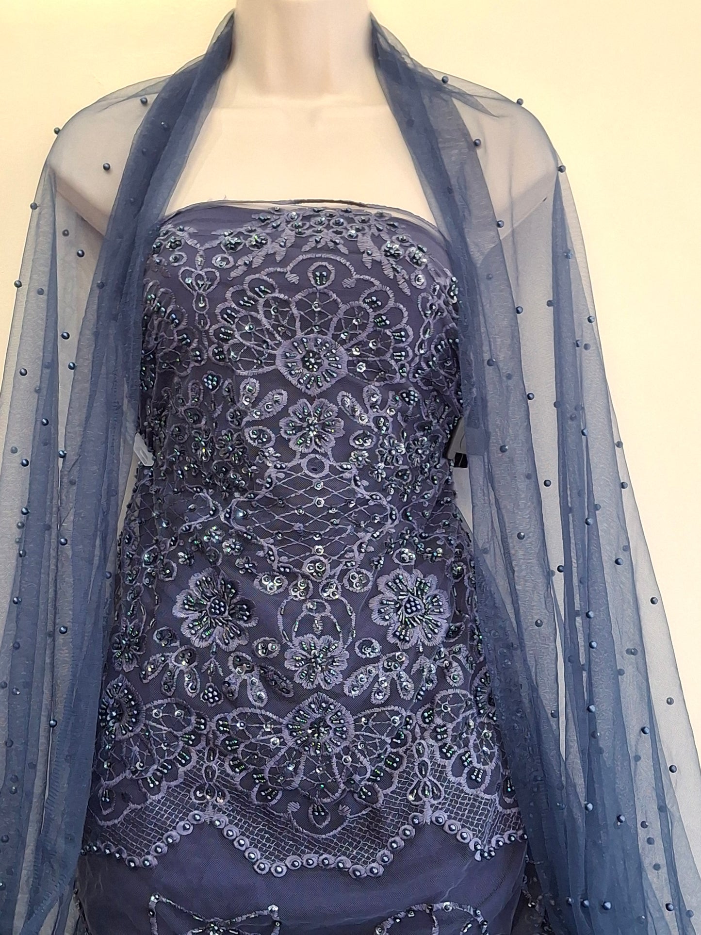 Luxurious Embroidered Net Fabric(4 piece suit set)