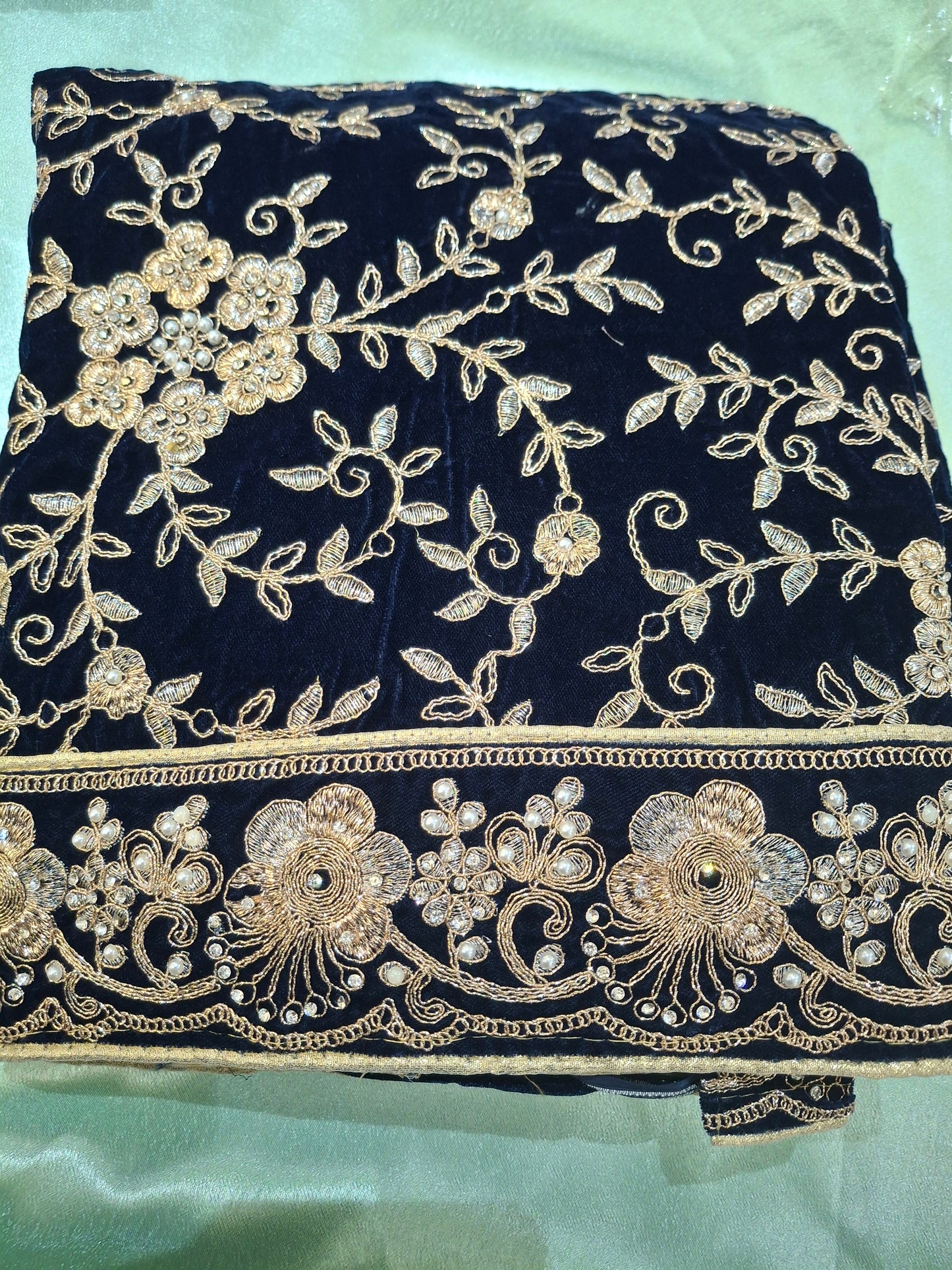 Micro Velvet Model 9000 Embroidered Fancy 3 Piece Suit Set