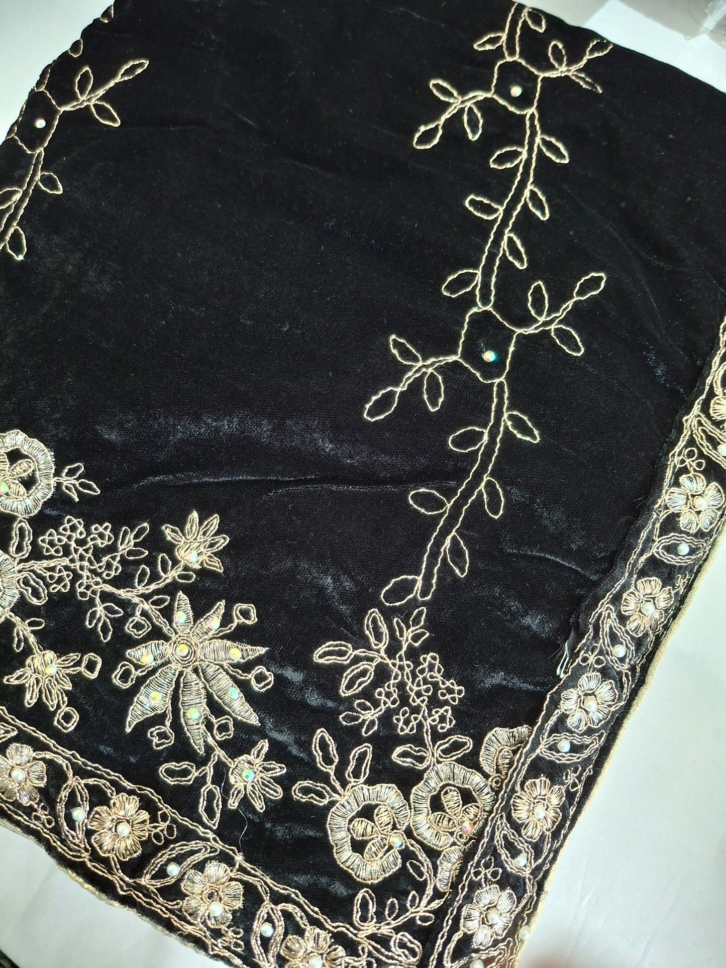Velvet Embroidered Shawl Top Quality