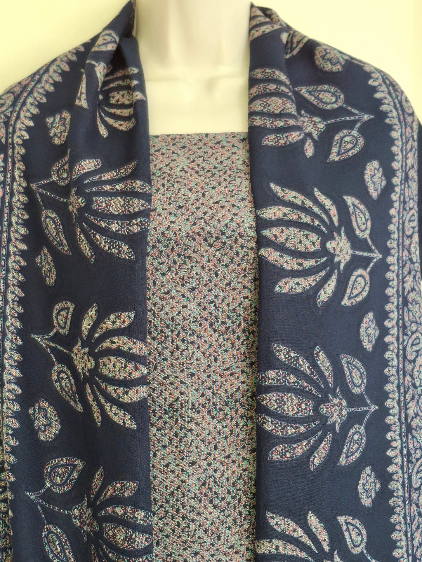 Alpiane Navy Blue & Patterned Design(3-Piece Suit)