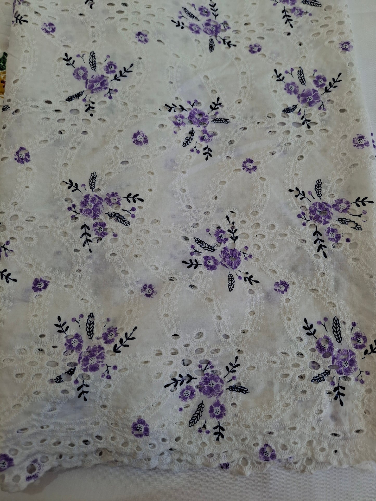 Chikankari-style Cotton 4 meters(2 Piece suit set)