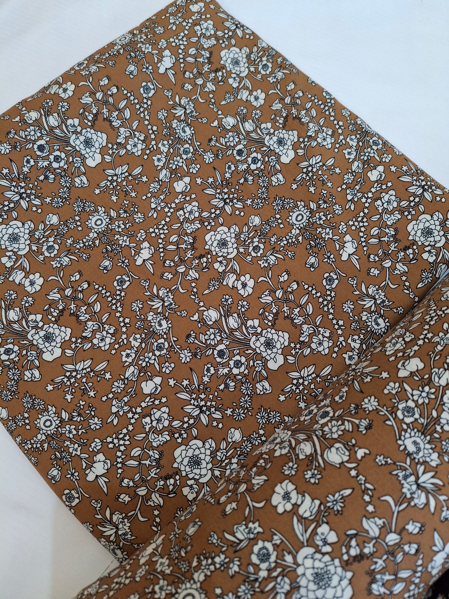 Viscose(4 meters)Full Suit Set,Black and Mustered,Black and Pink