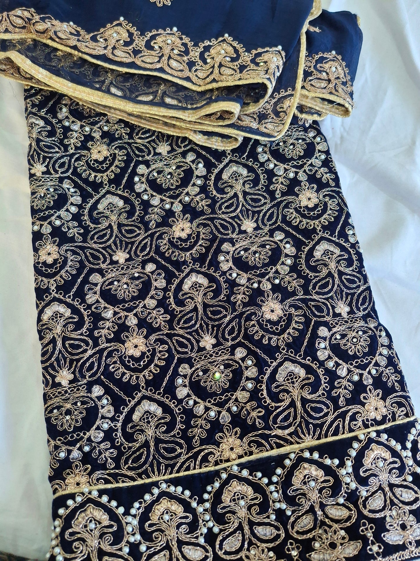 Micro Velvet 9000 Embroidered Unstitched 3 Piece Suit Set