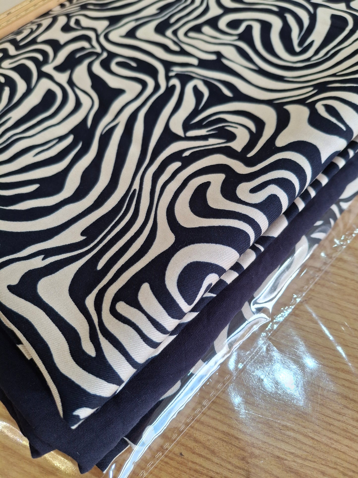 Winter Warm Marina Fabric Full Suit(4 meters)