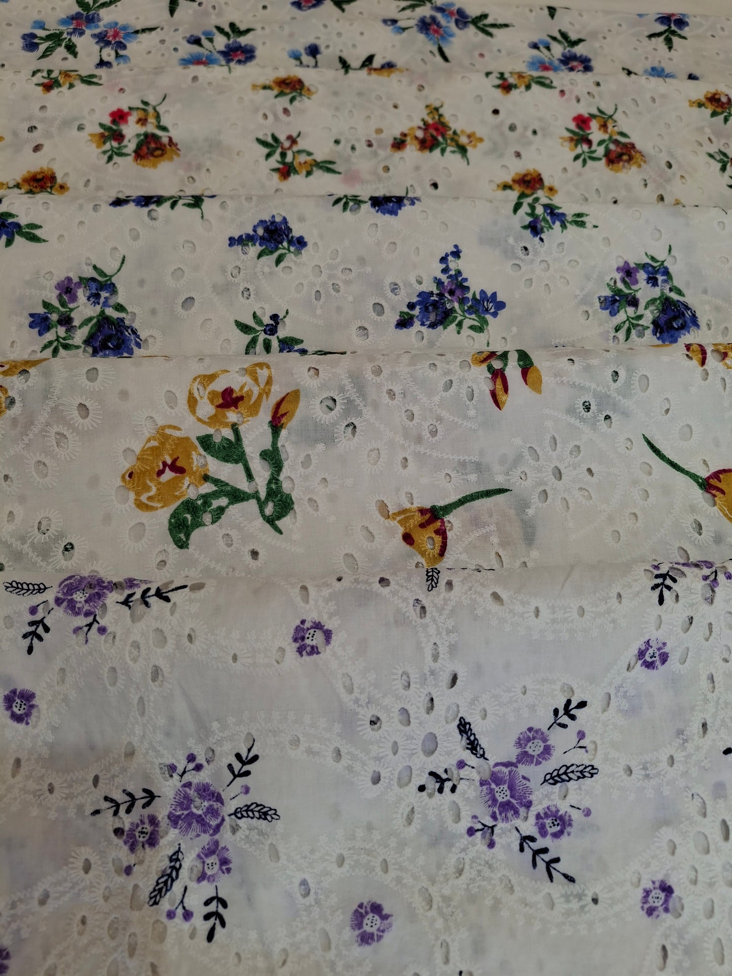 Chikankari-style Cotton 4 meters(2 Piece suit set)