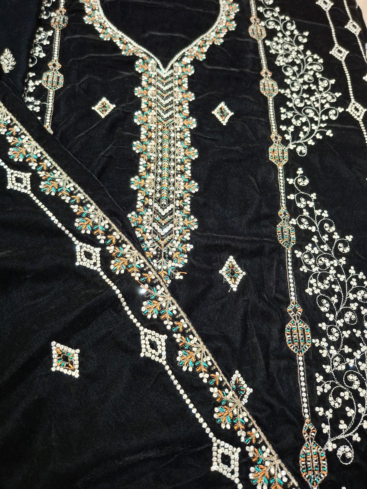 Velvet Self Printed and embroidered Top Quality(suit set)