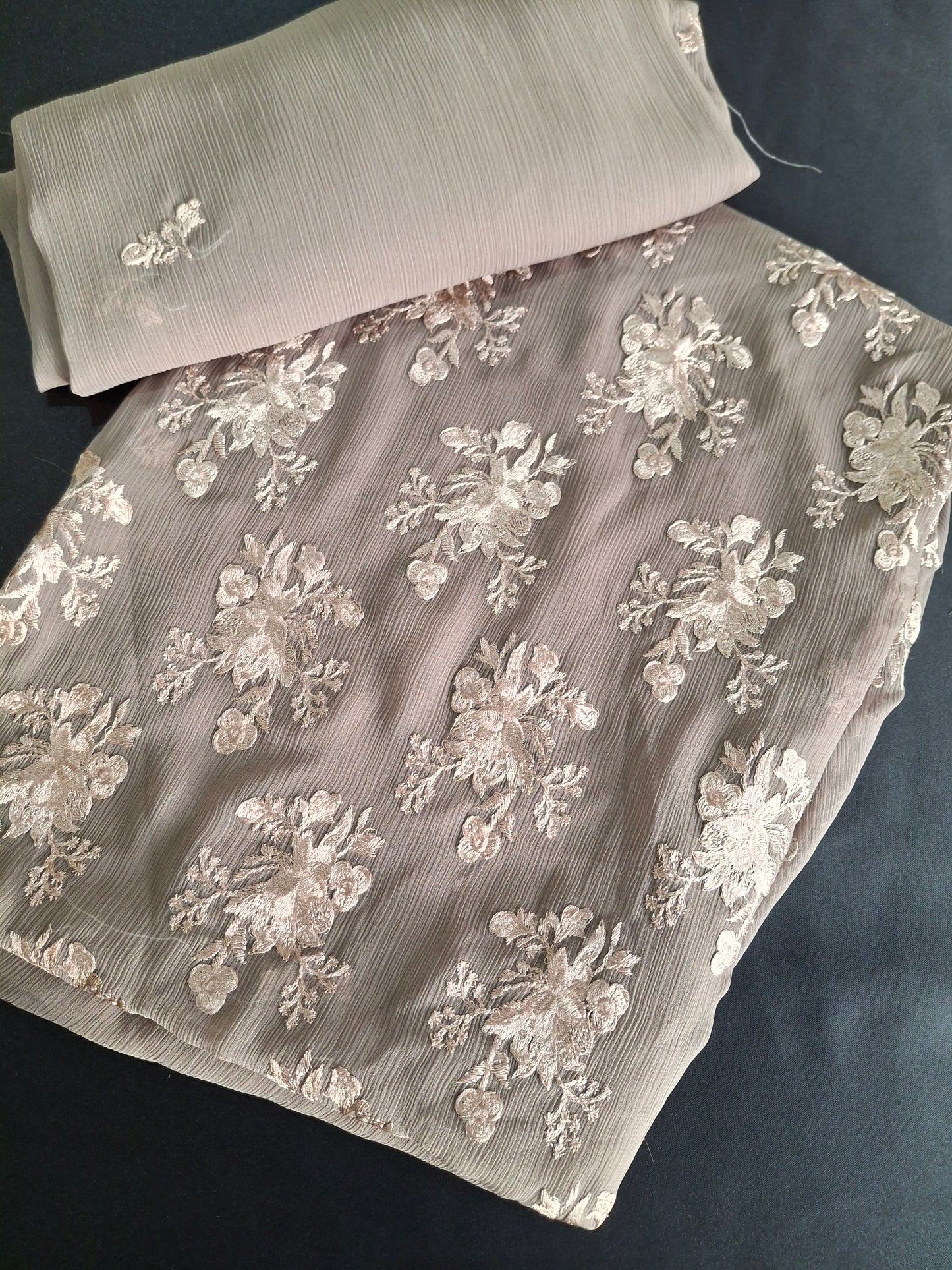 Embroidered Chiffon Fabrics Best Quality 4 Piece Suit Set