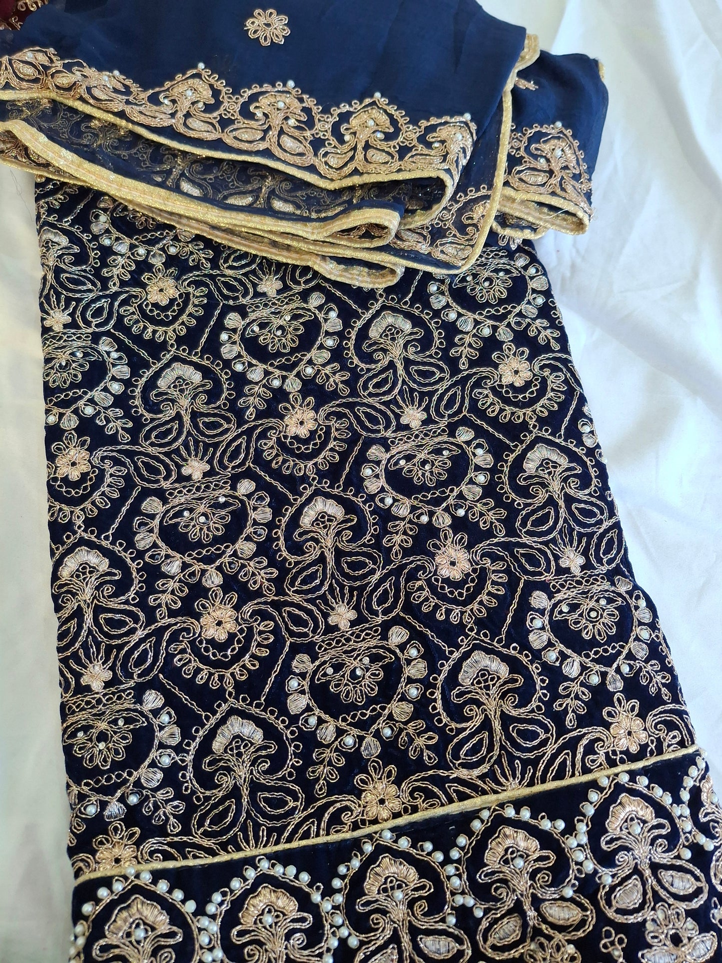 Micro Velvet 9000 Embroidered Unstitched 3 Piece Suit Set