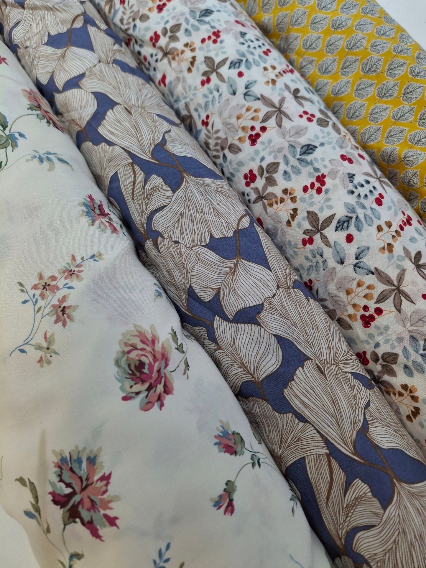 Viscose Top Quality In 4  Colours(4 meters)60"width