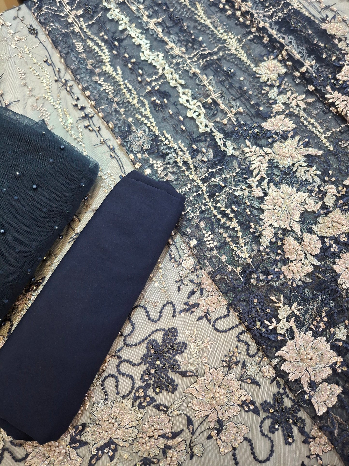 Cut Dana Heavy Embroidered Net,4 piece suit set