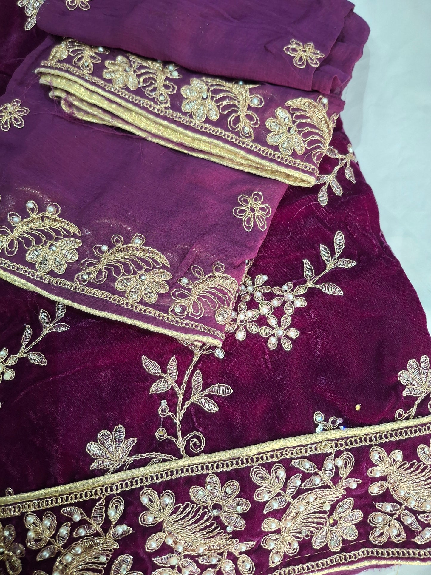 Velvet Embroidered Best Quality Micro 9000 Unstitched 3 piece suit set