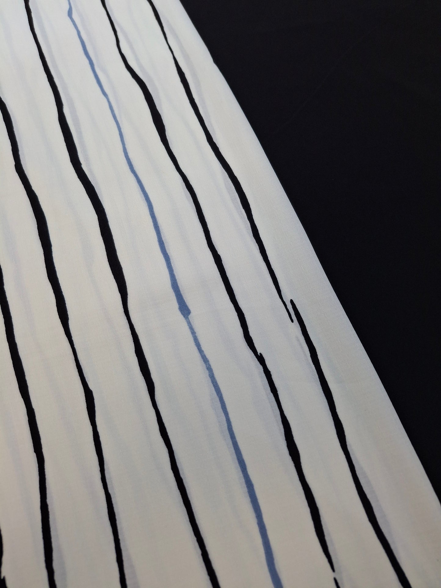 Georgette Soft Mose crepe broken stripes(2-Piece suit set 4-meters)