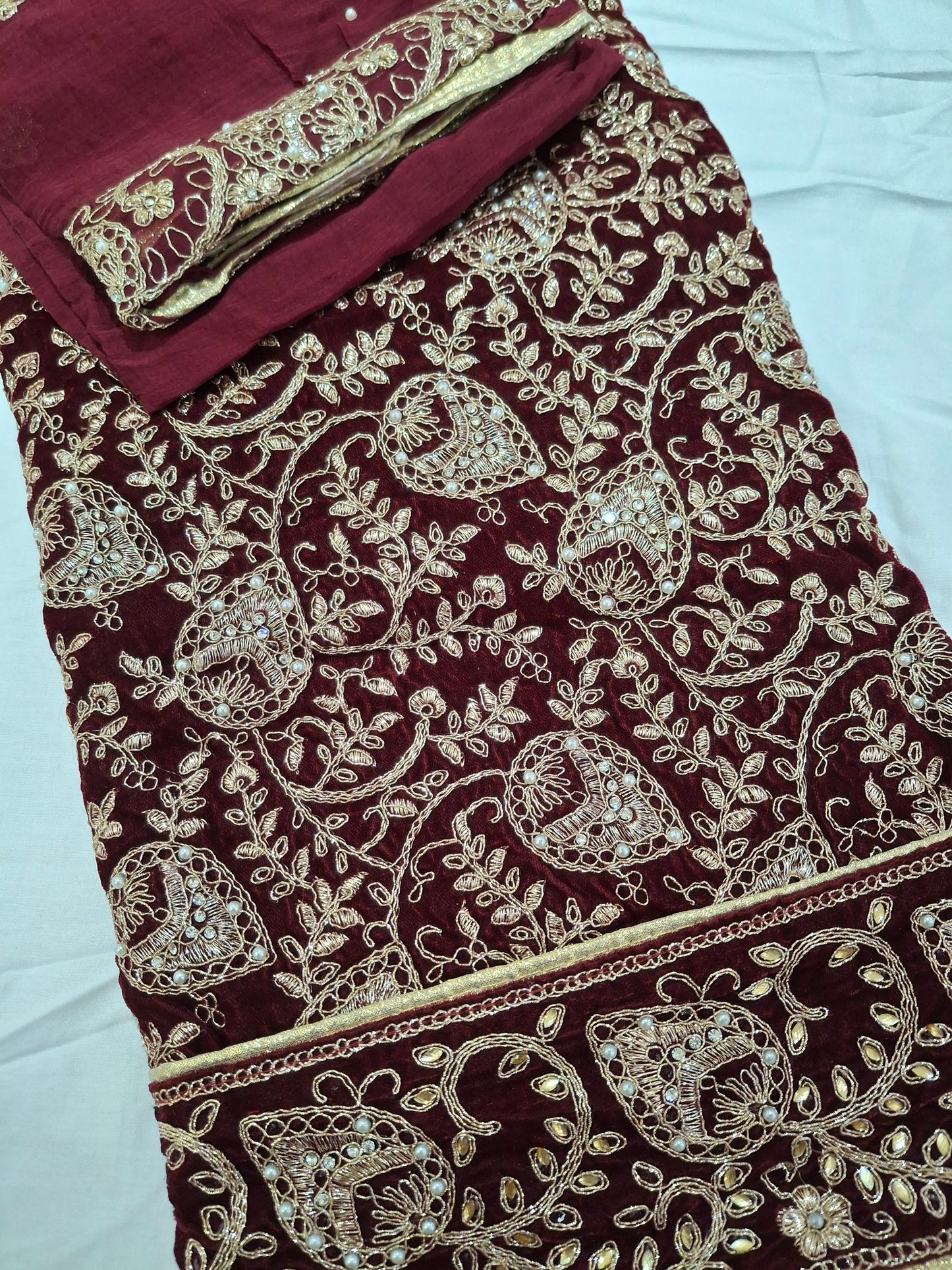 Best Quality Micro Velvet 9000 Unstitched 3 piece suit set