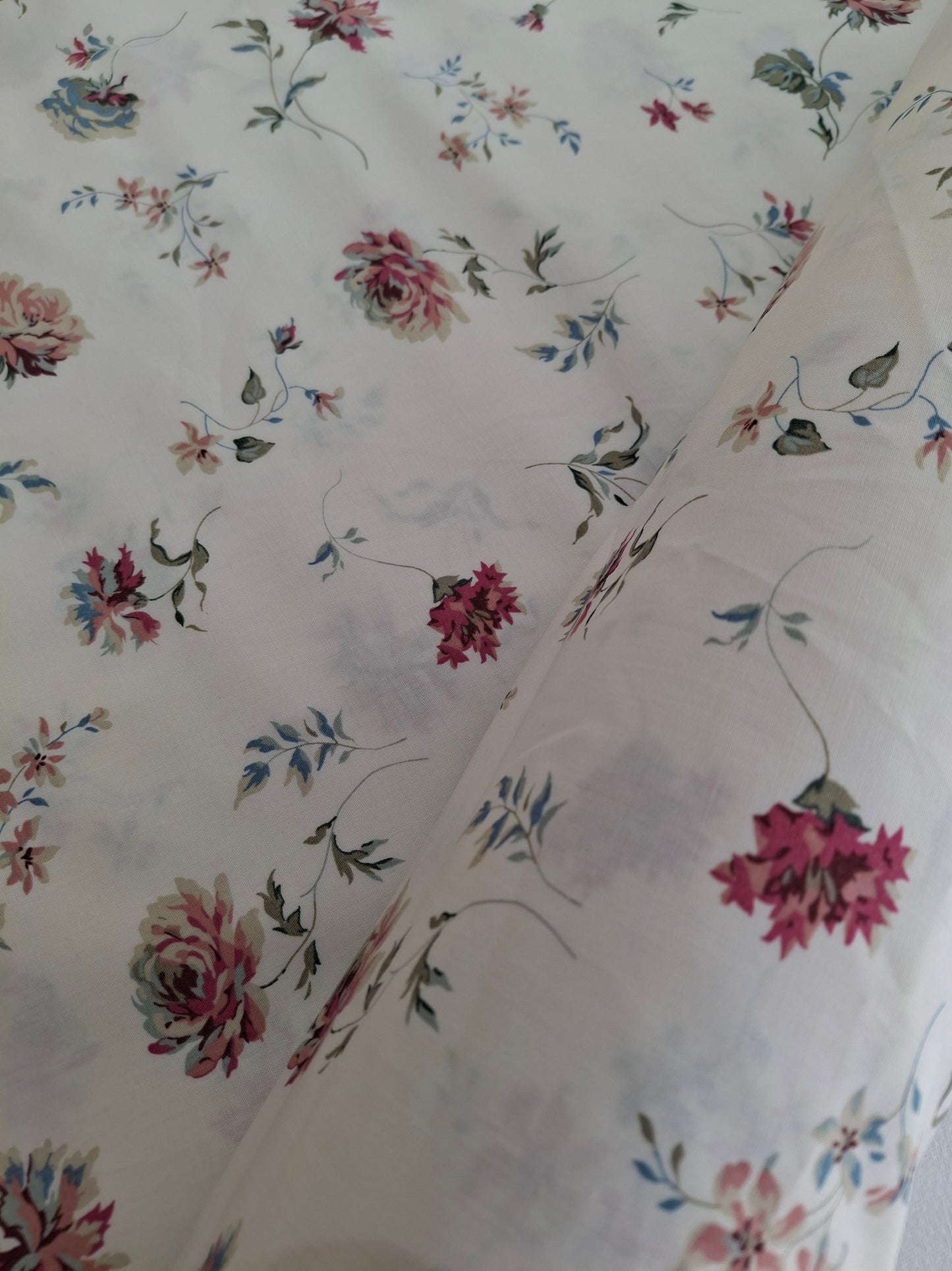 Viscose Top Quality In 4  Colours(4 meters)60"width