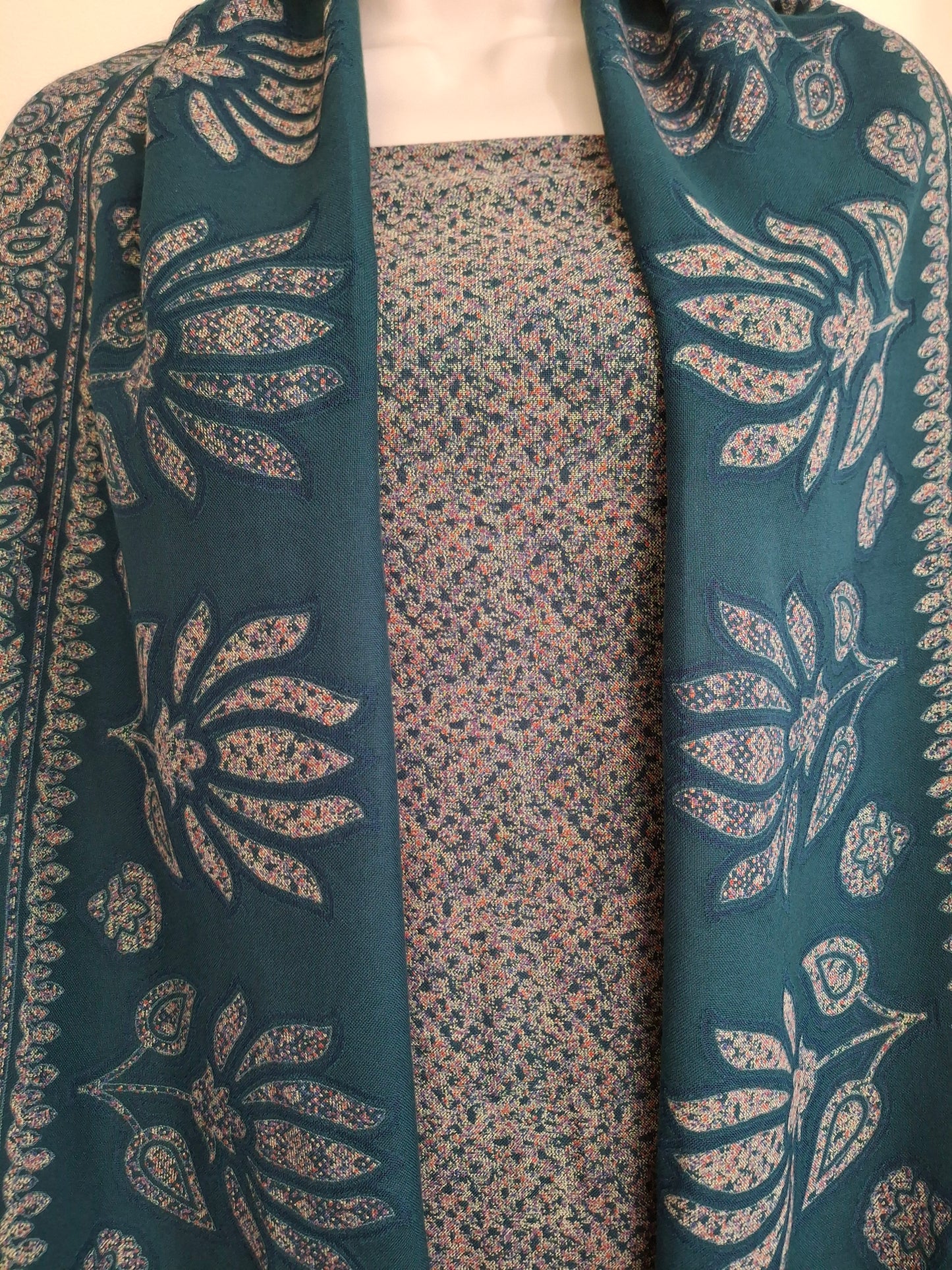 Alpiane Navy Blue & Patterned Design(3-Piece Suit)