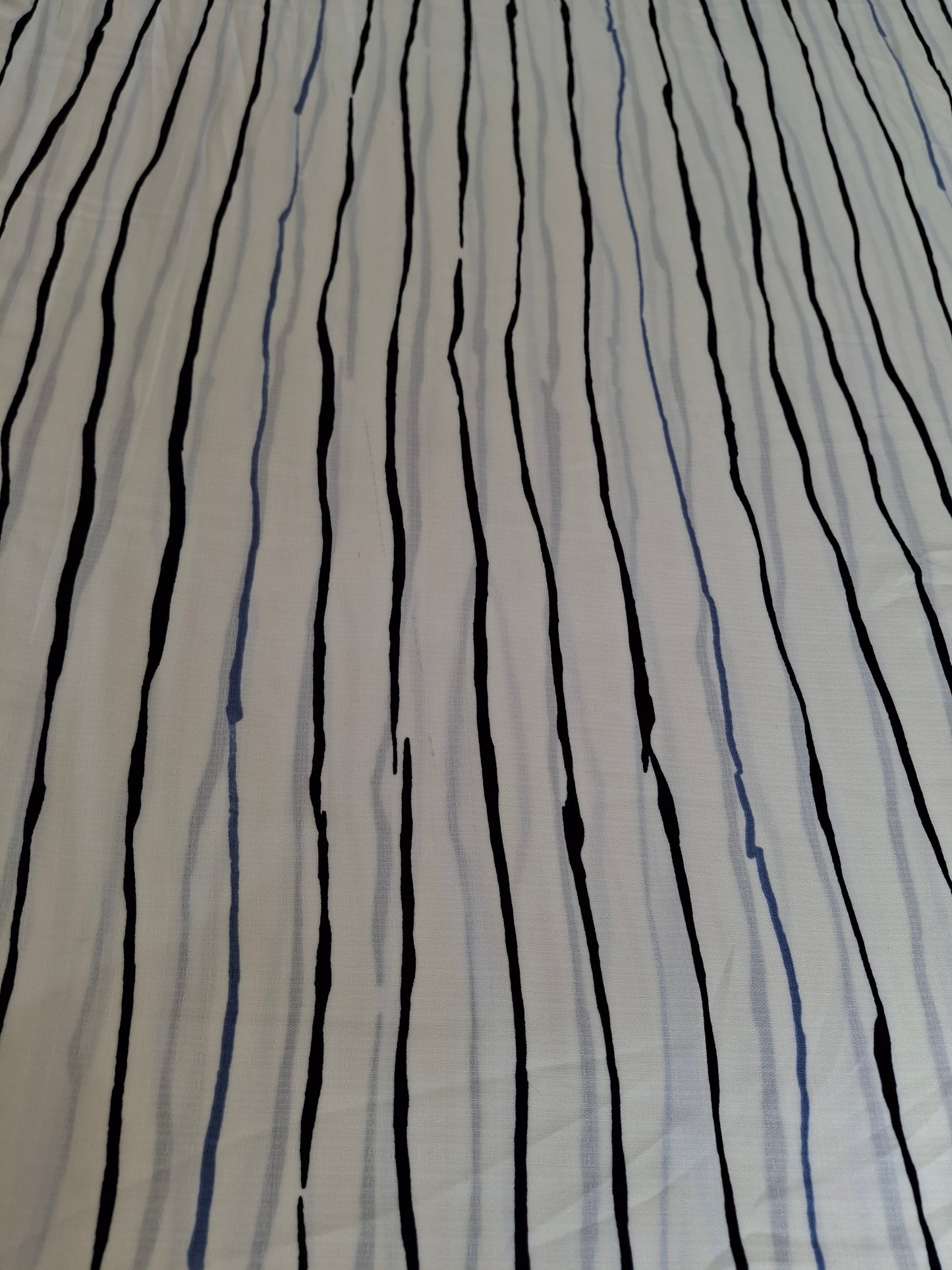Georgette Whispering Stripes(4-meters)